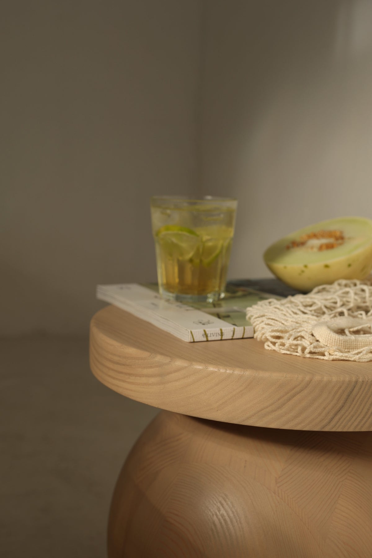 Coffee table wooden sleep