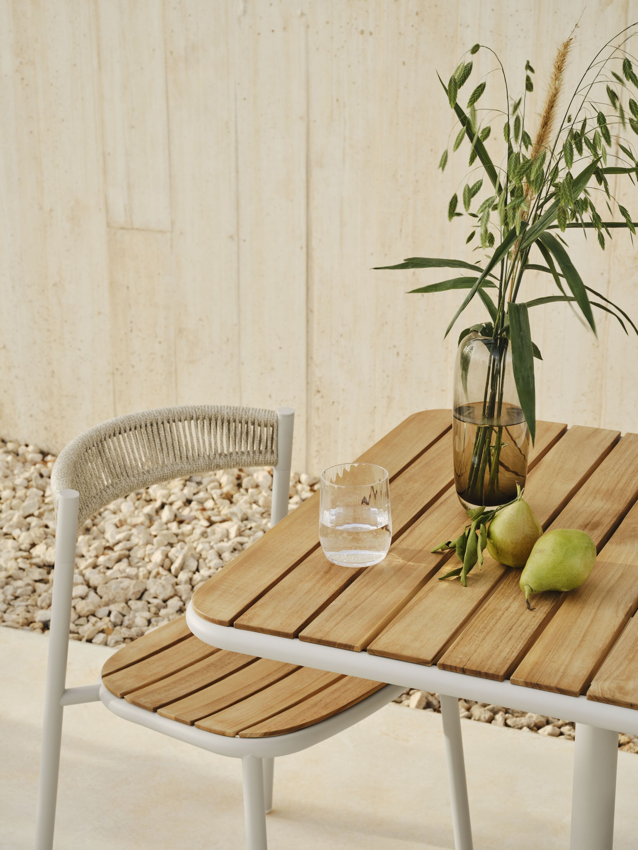 Outer table kite wooden with a gray steel base