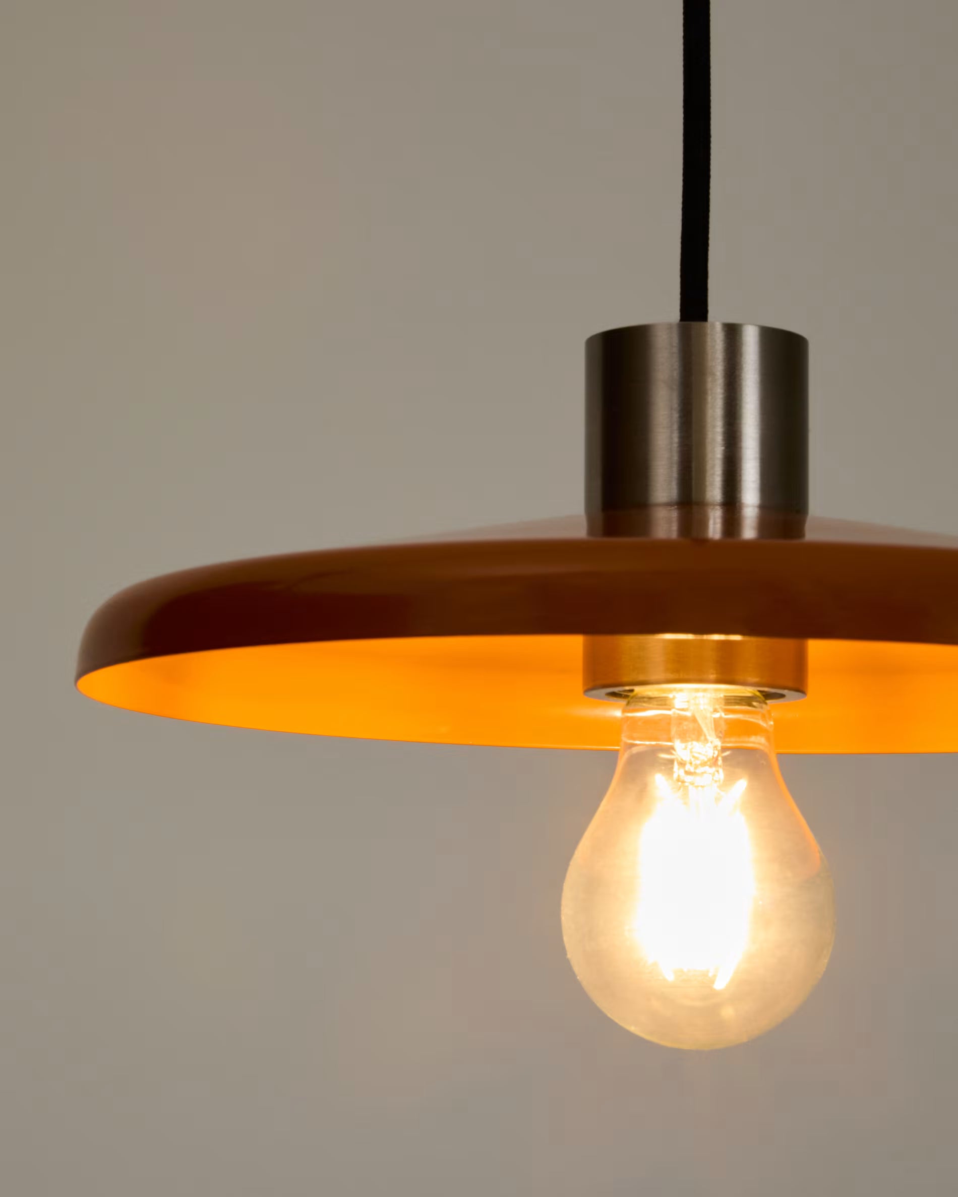 NUVIRA pendant lamp orange with silver