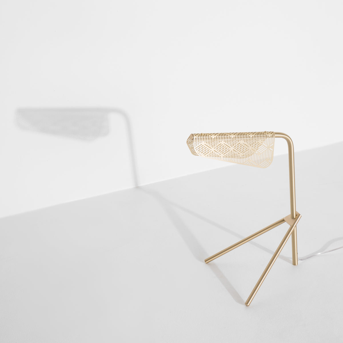 MEDITERRANEA Table Lamp in Brass