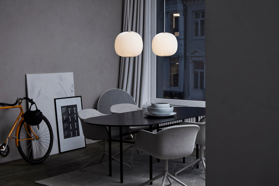 Hanging Lamp MODEL 134 LAMELLA 3 white with black finish