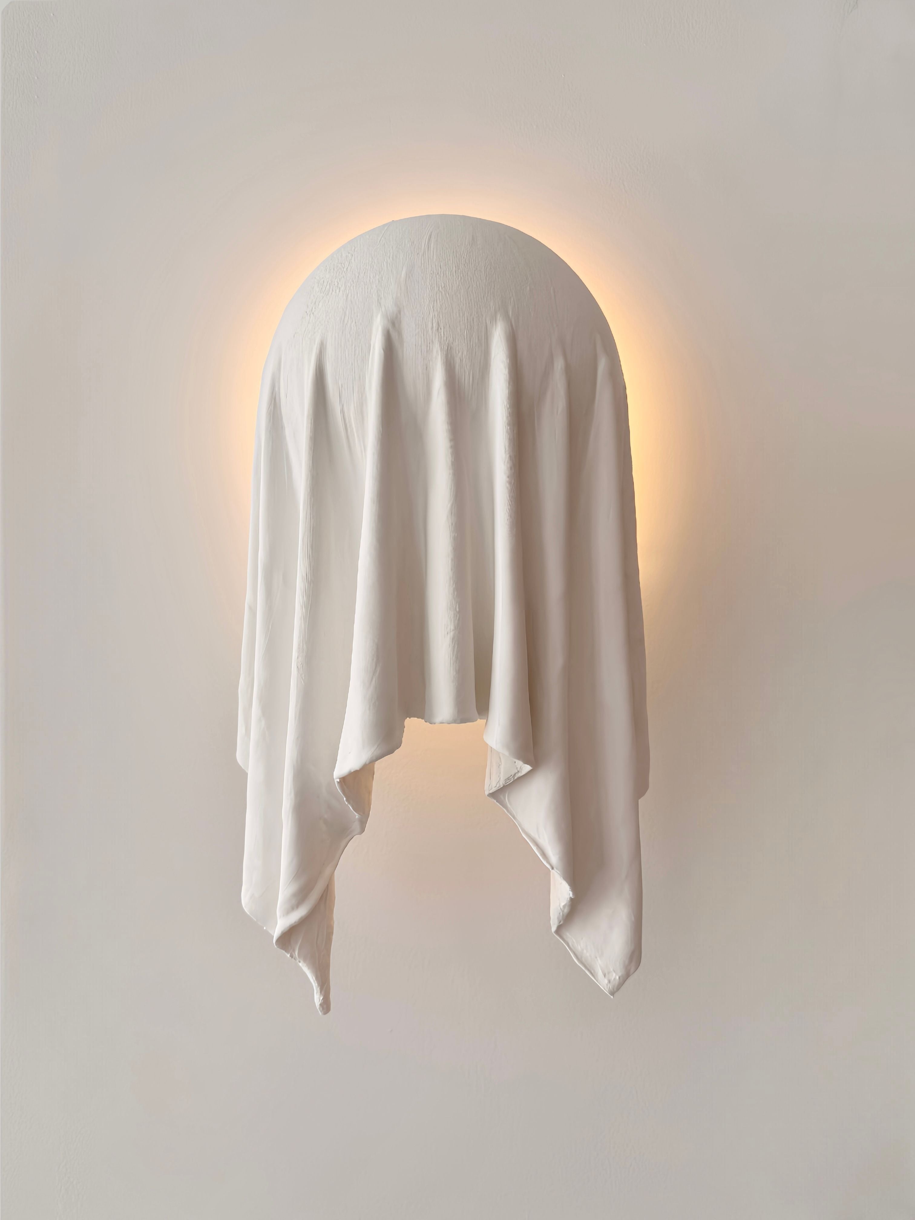 REQUIEM wall lamp in fabric and plaster