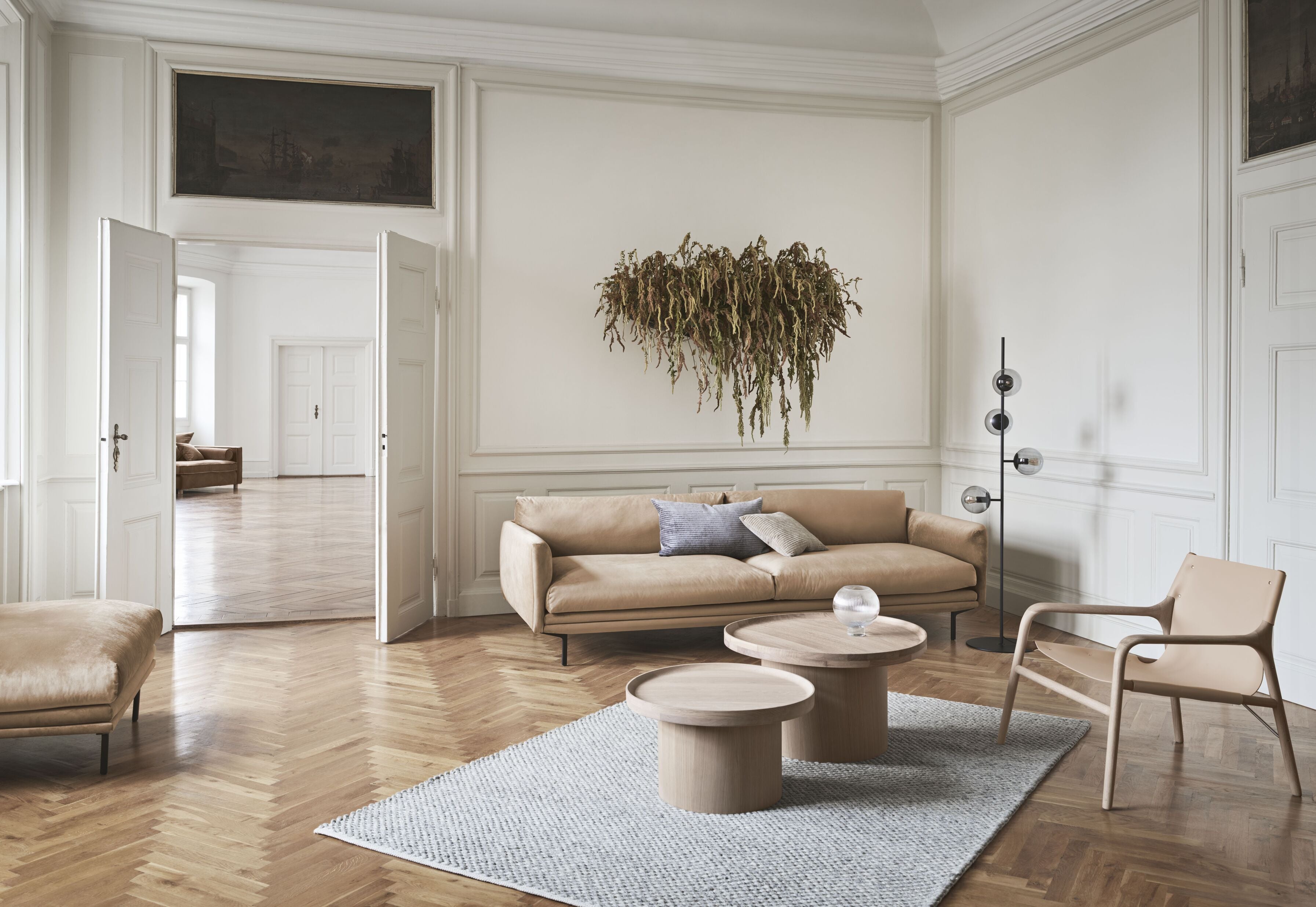 3-person sofa Lomi black steel base
