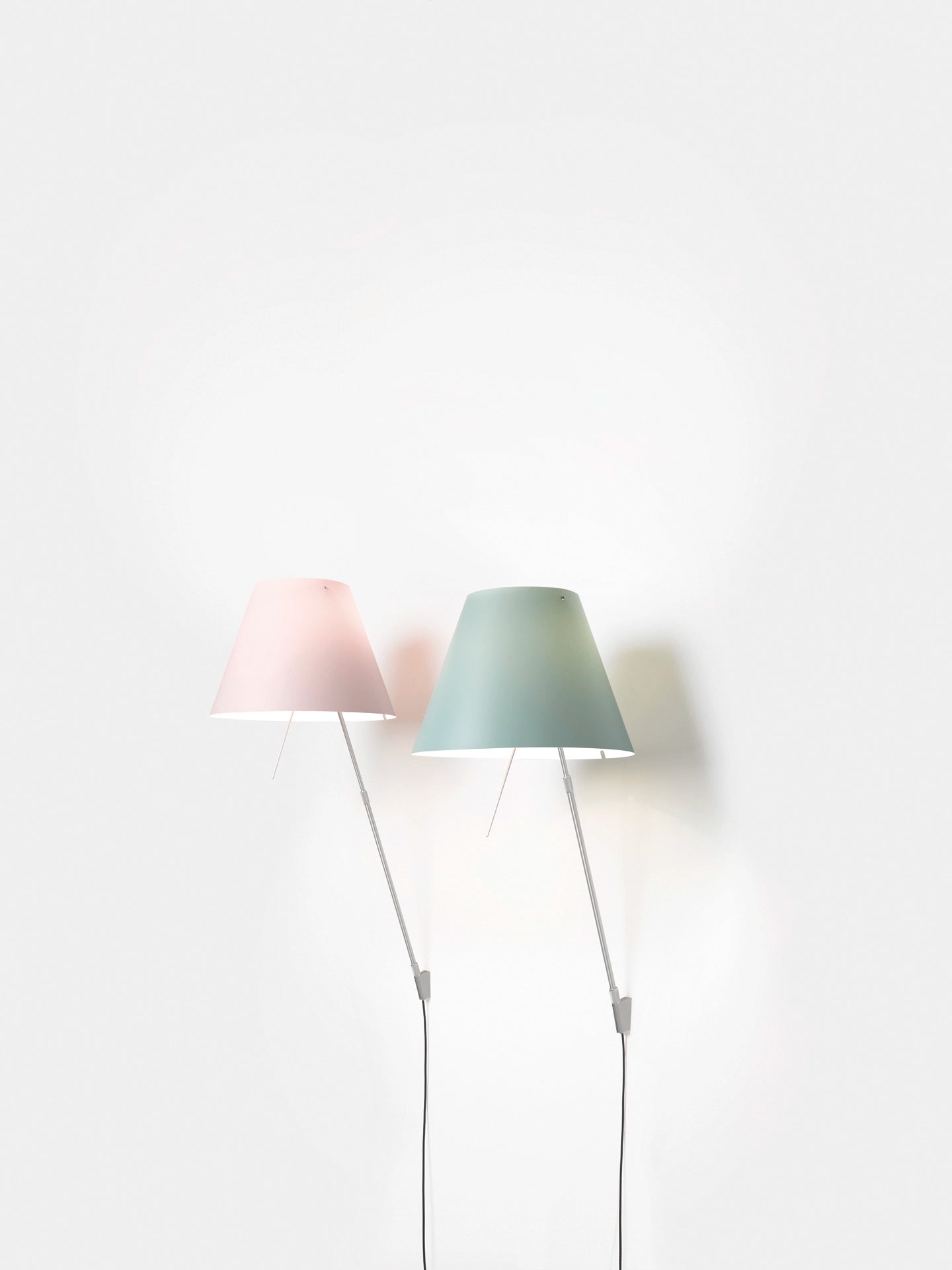 Costanza wall lamp green