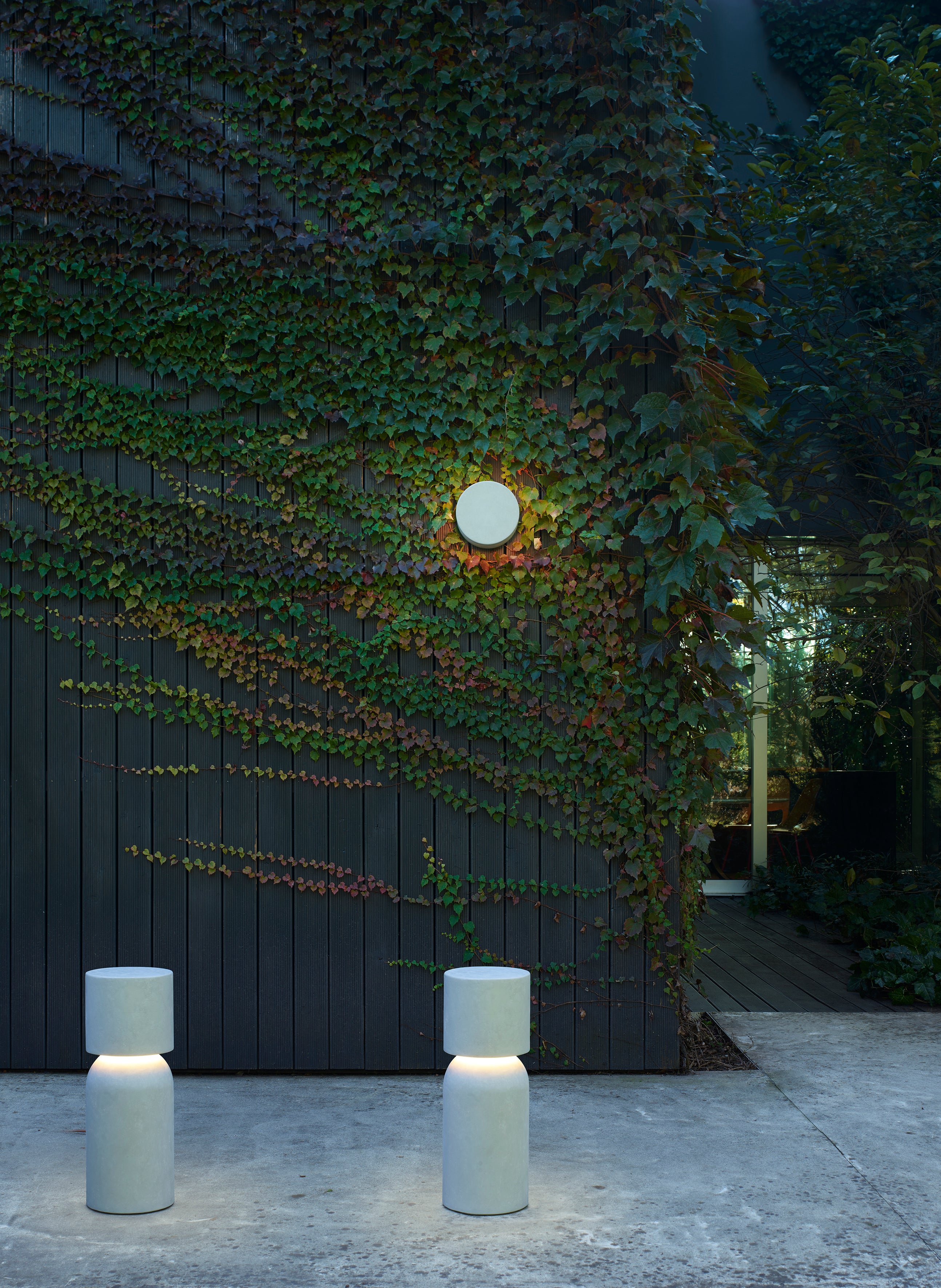 Nui gray external wall lamp