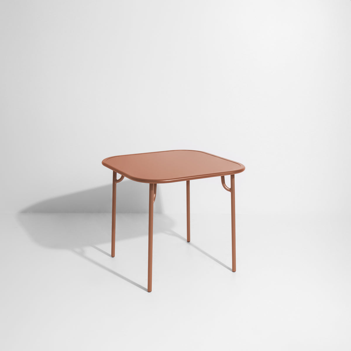 WEEK-END Square Garden Table in Terracotta