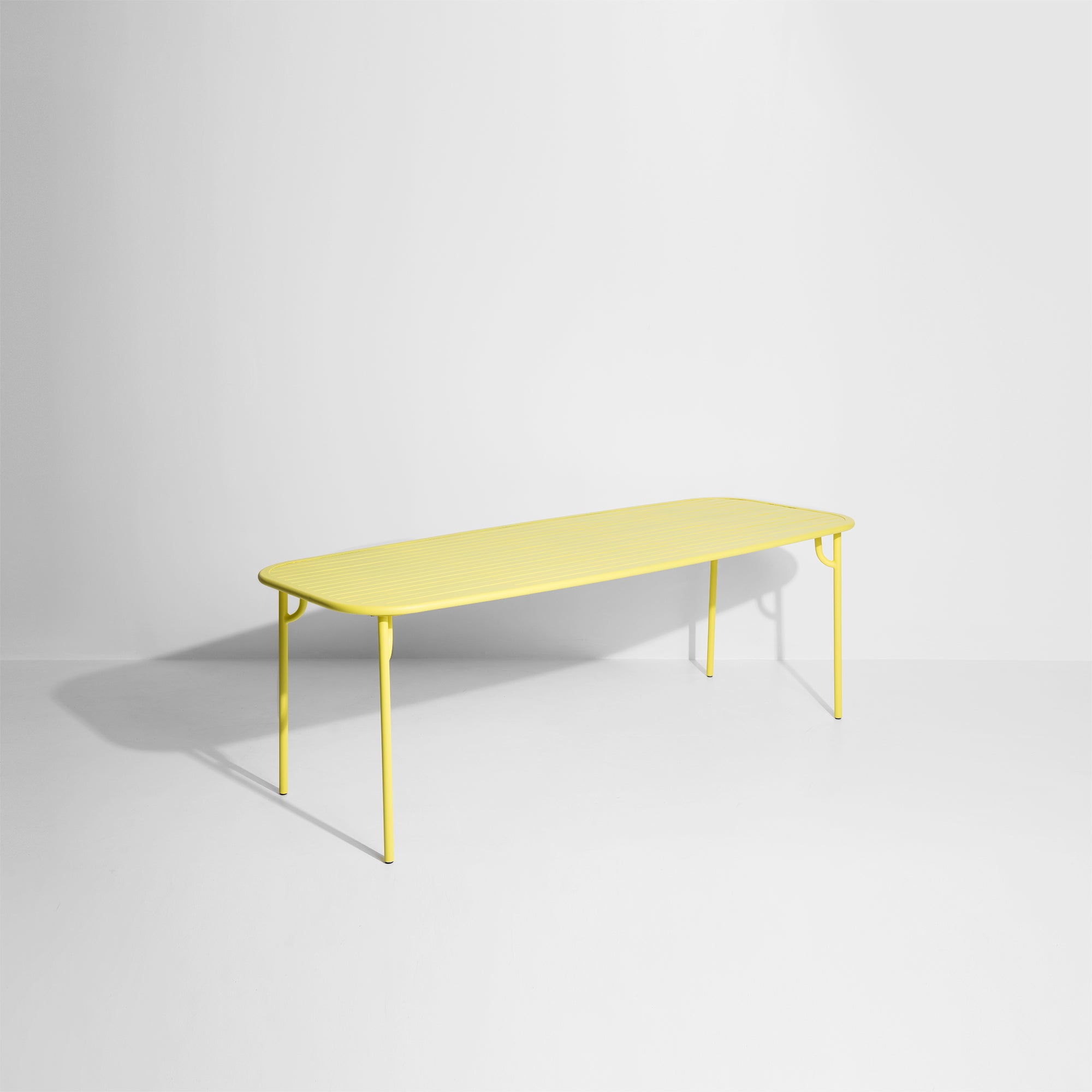 WEEK-END garden table in bright yellow