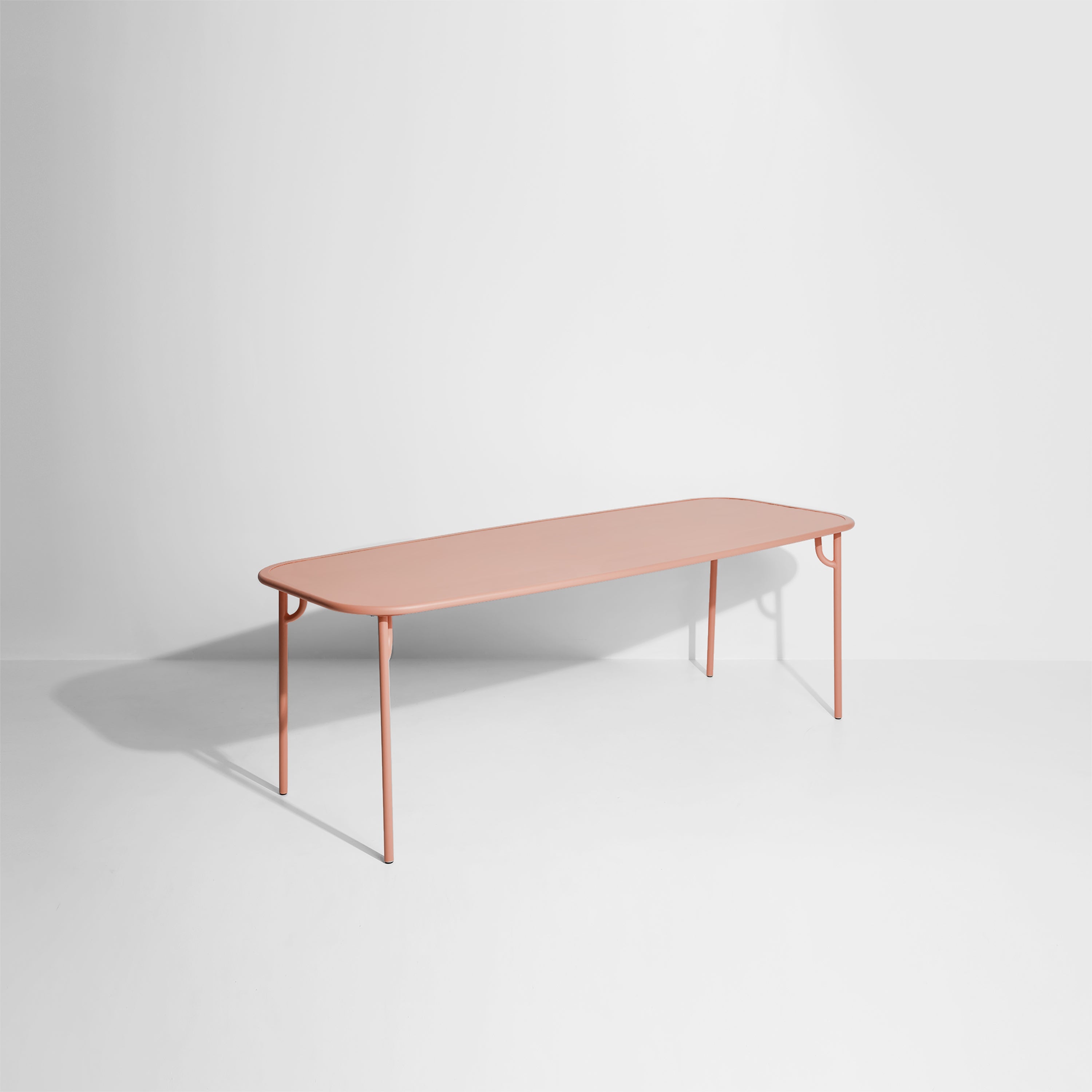 WEEK-END garden table in pale pink