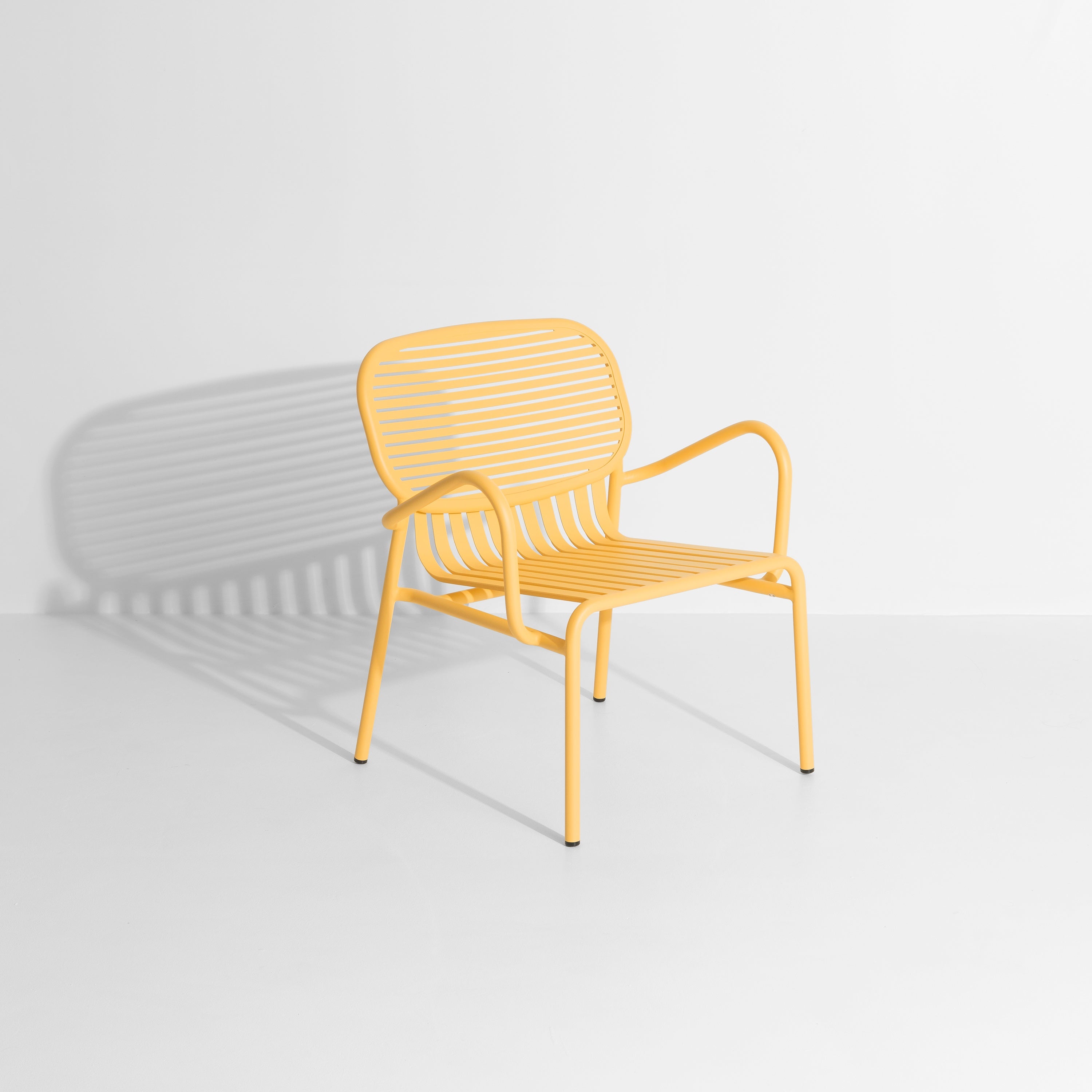 WEEK-END garden armchair in dark yellow