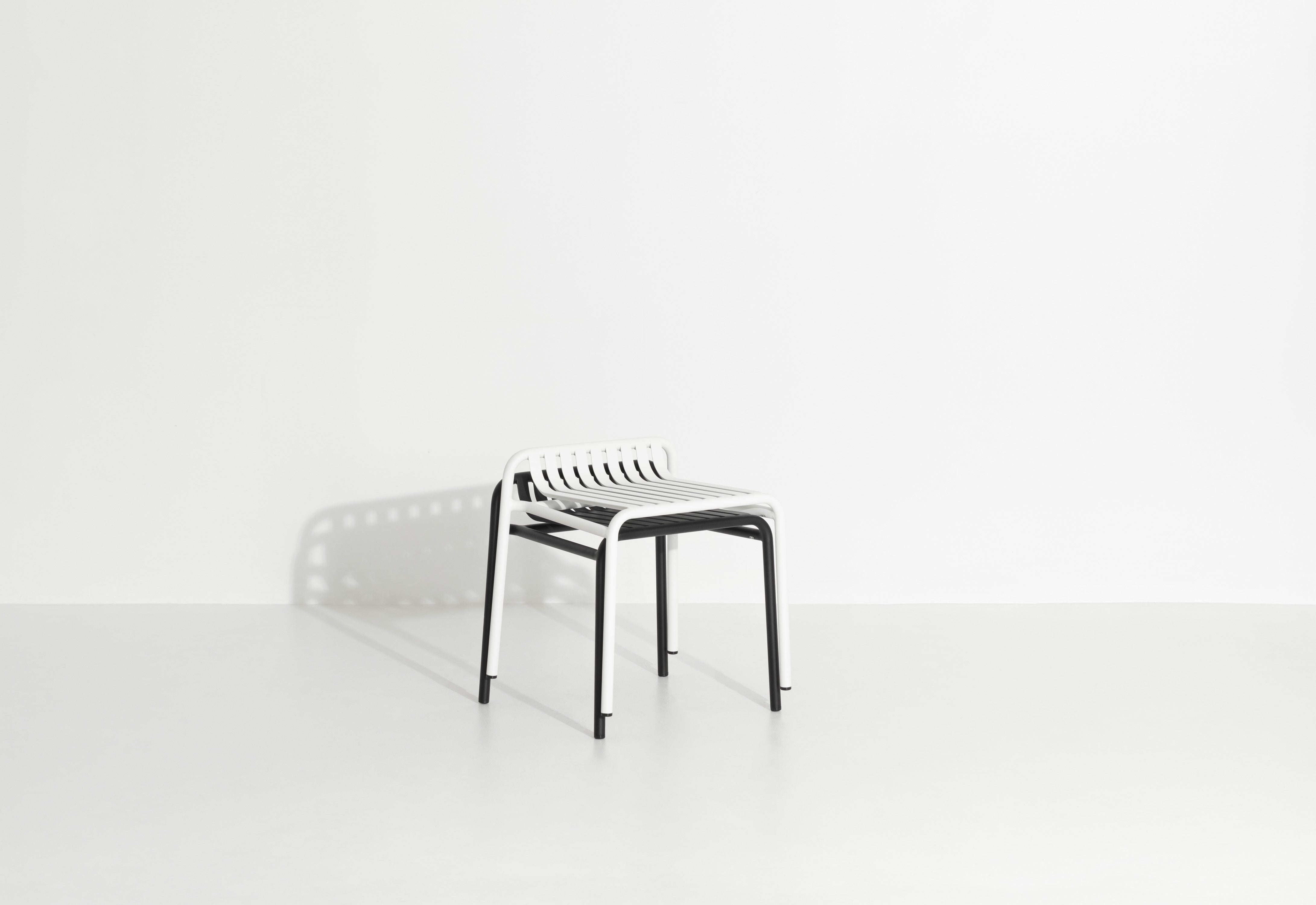 WEEK-END Black Garden Stool
