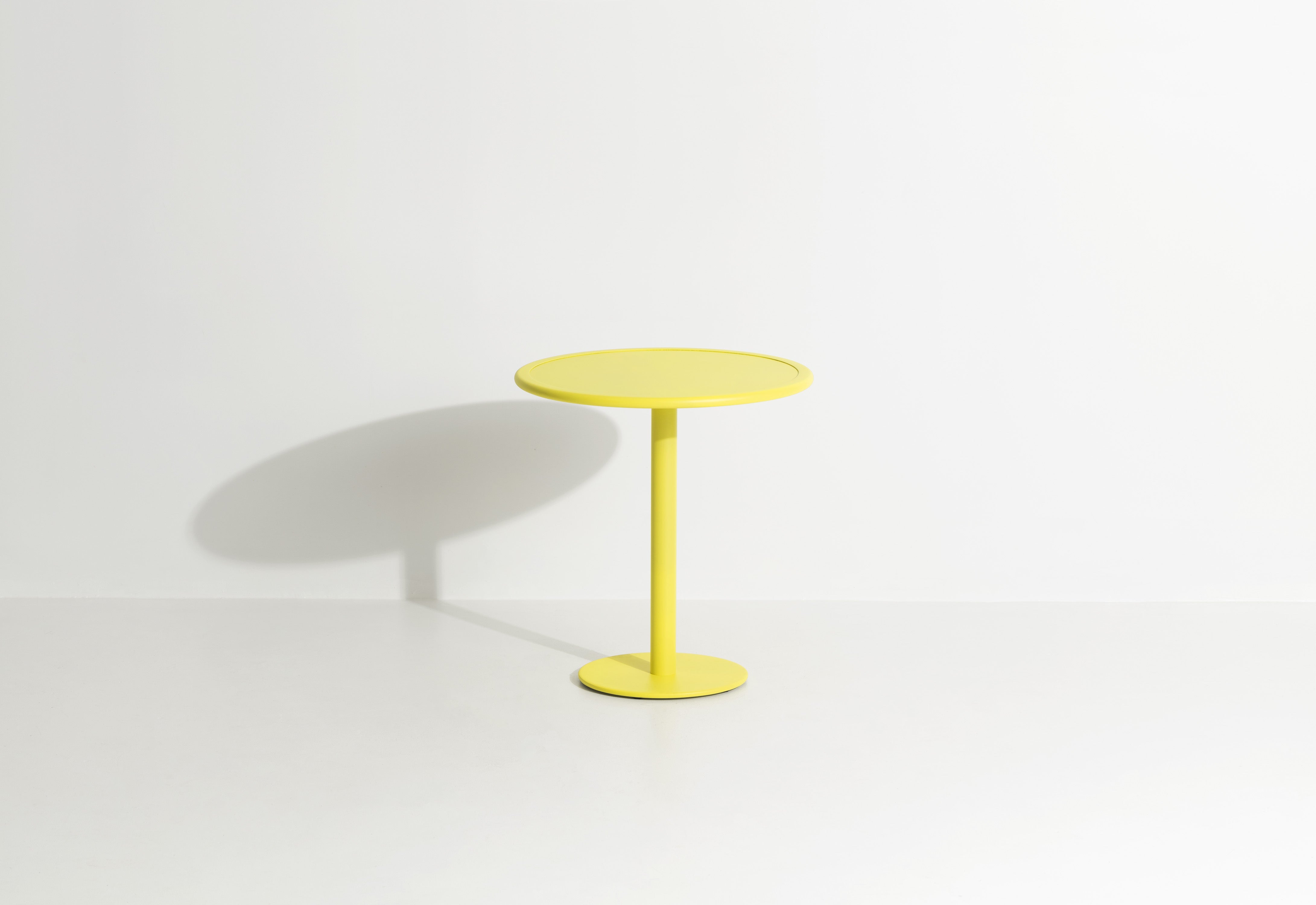 WEEK-END Round Garden Table in Bright Yellow