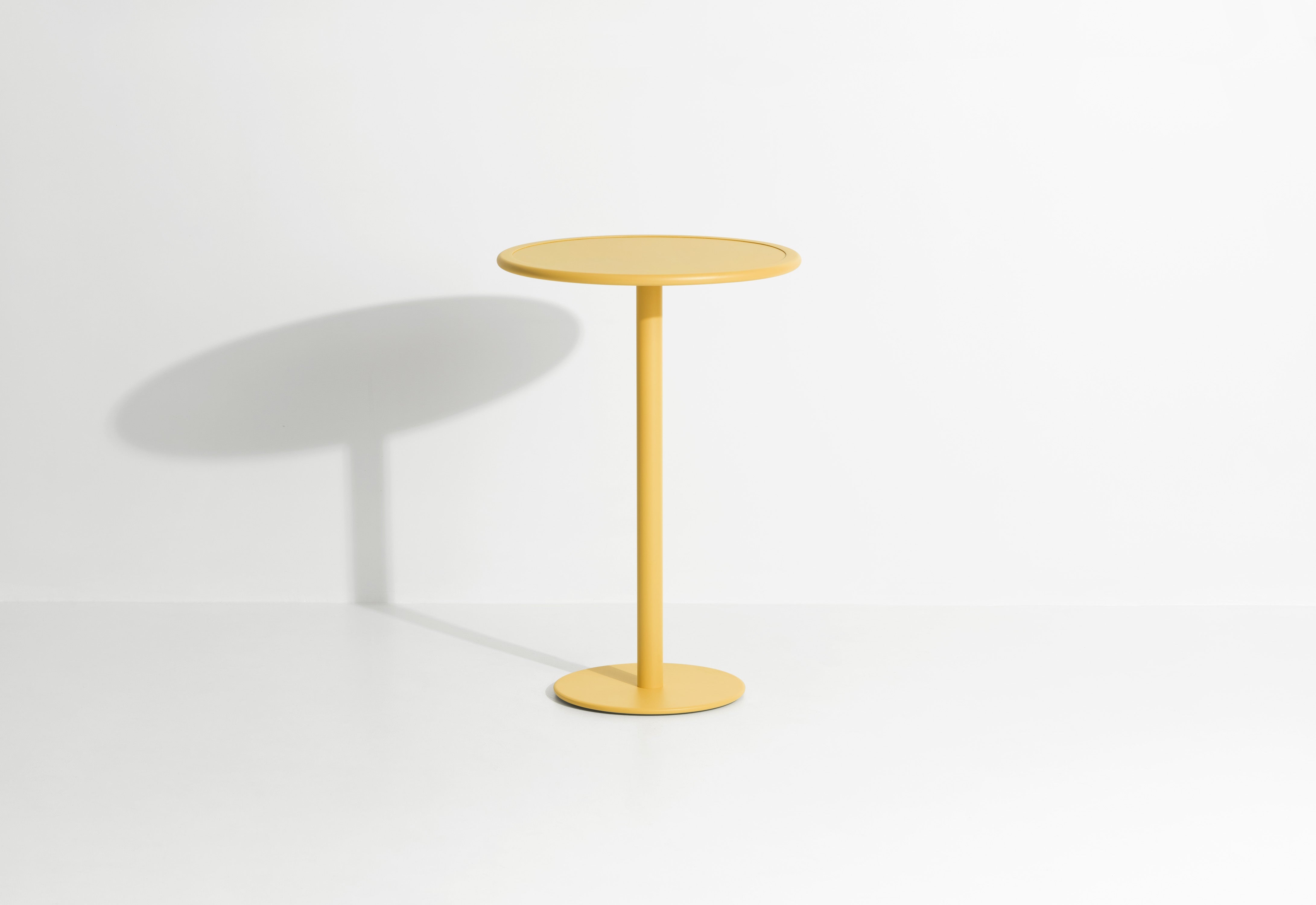 WEEK-END round garden table in dark yellow