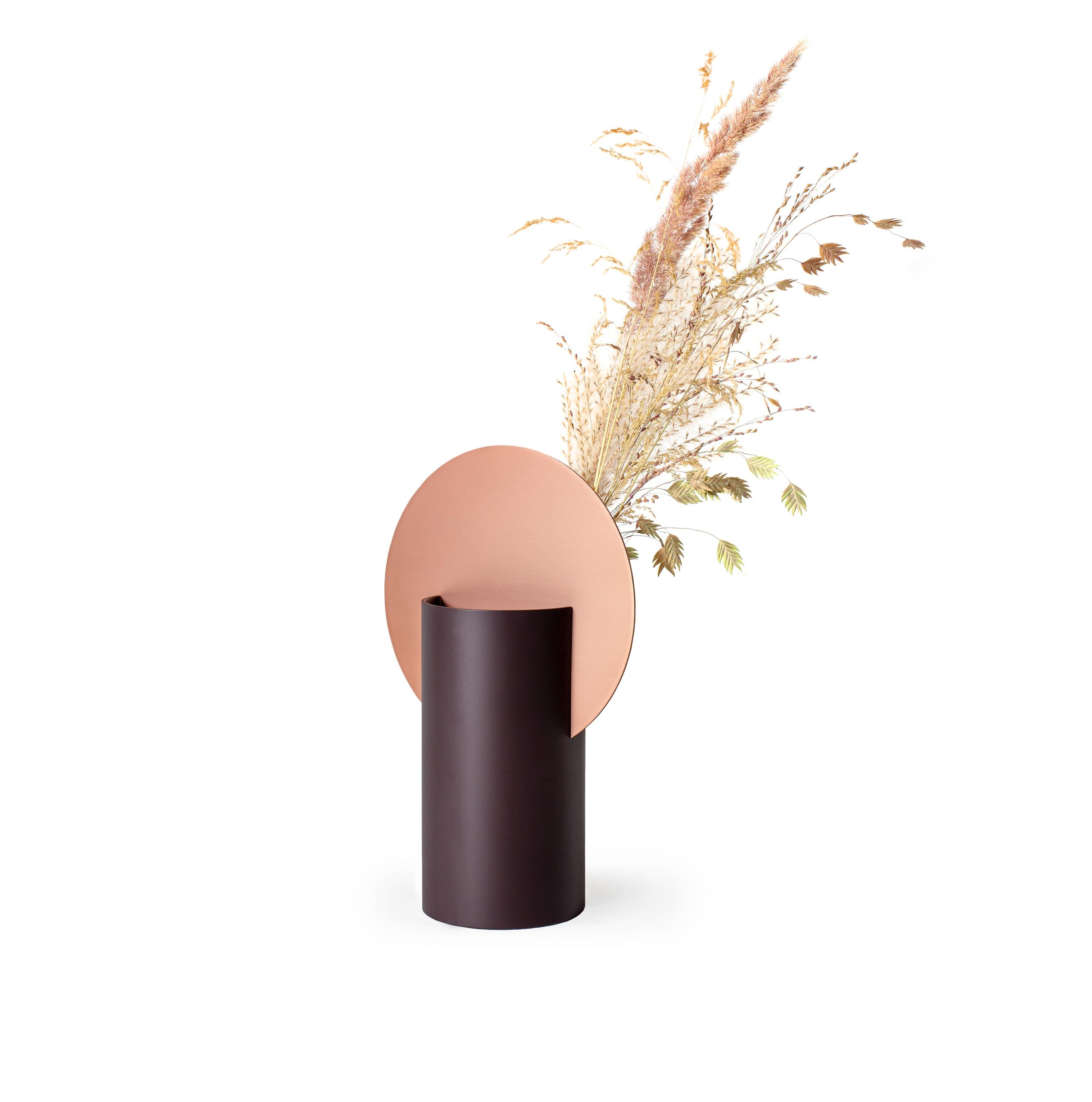 MALEVICH vase in burgundy with copper