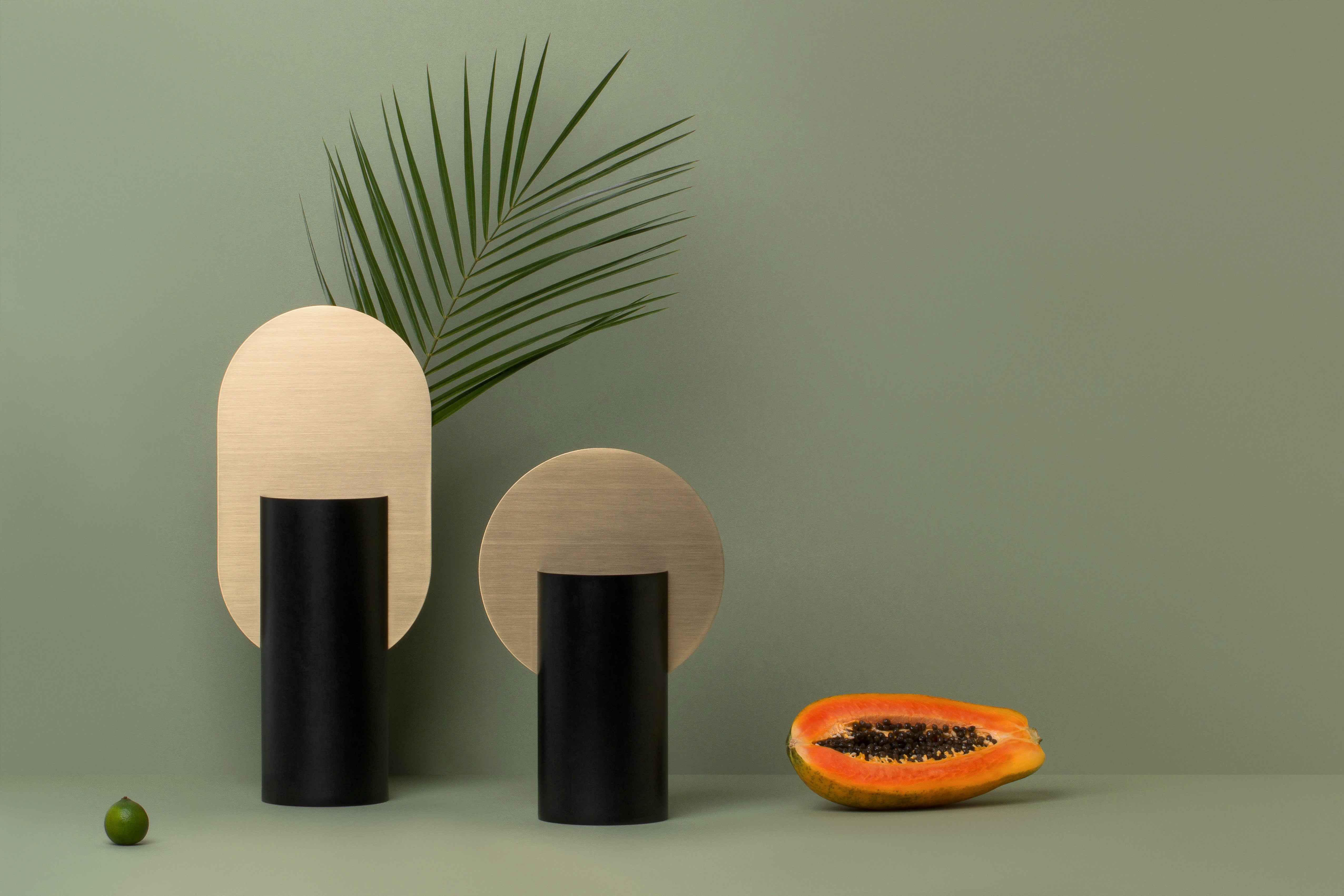 GENKE Black Vase with Brass