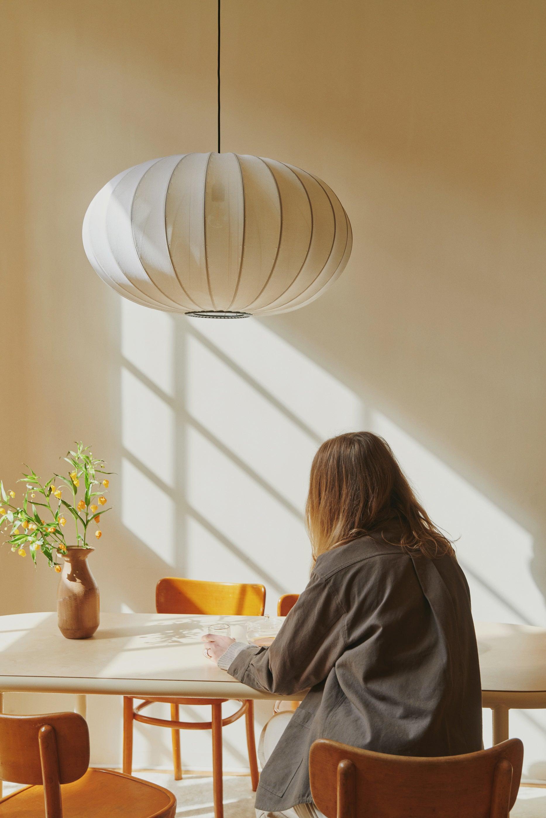 Knit-Wit Oval Coral hanging lamp