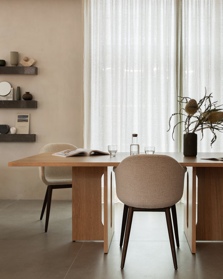 ANDROGYNE table oak wood