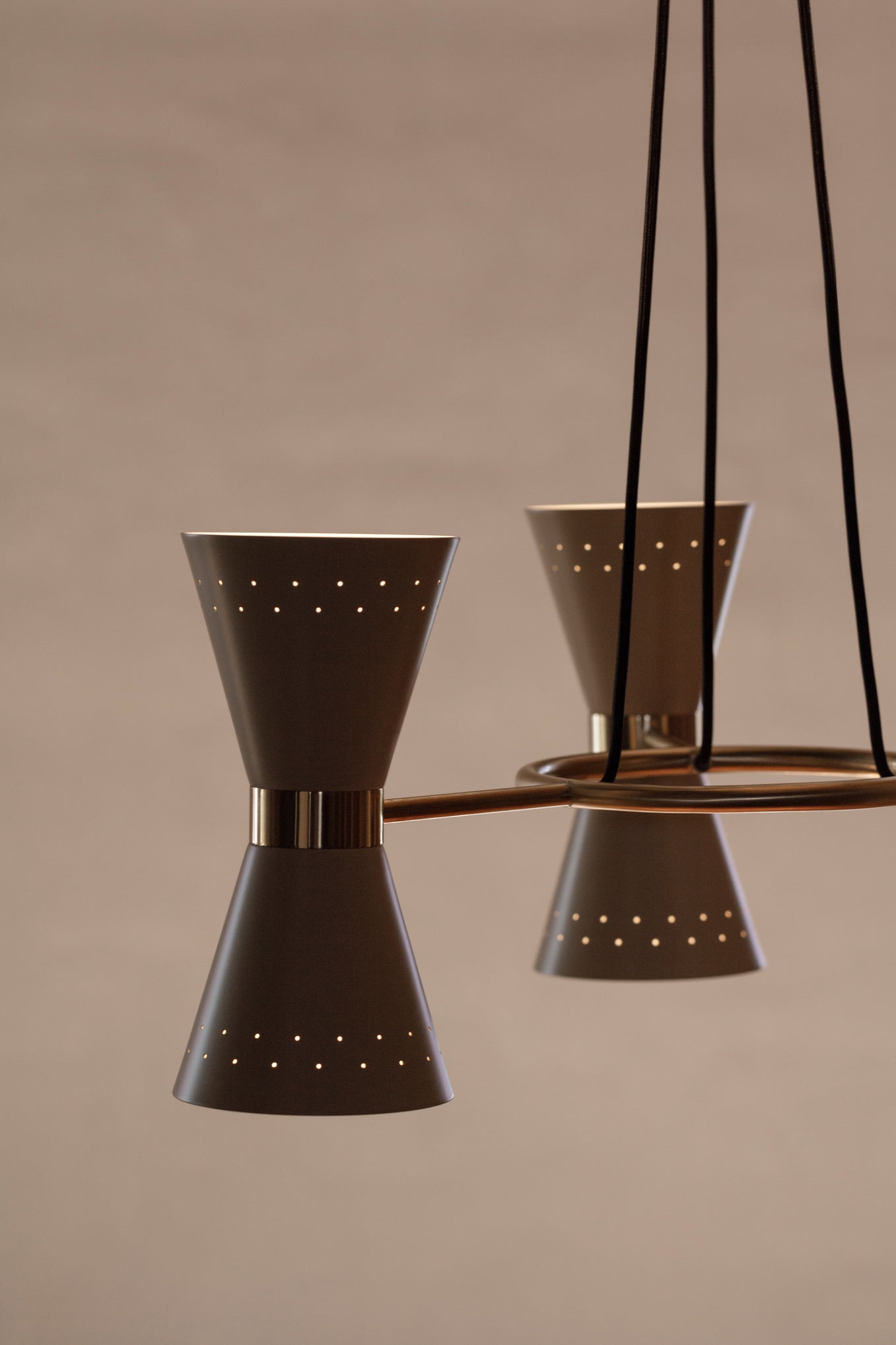 COLLECTOR beige chandelier with brass finish