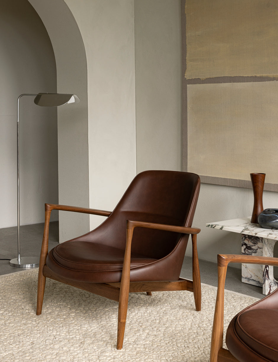 Sessel ELIZABETH beige mit Nussbaumfuß
