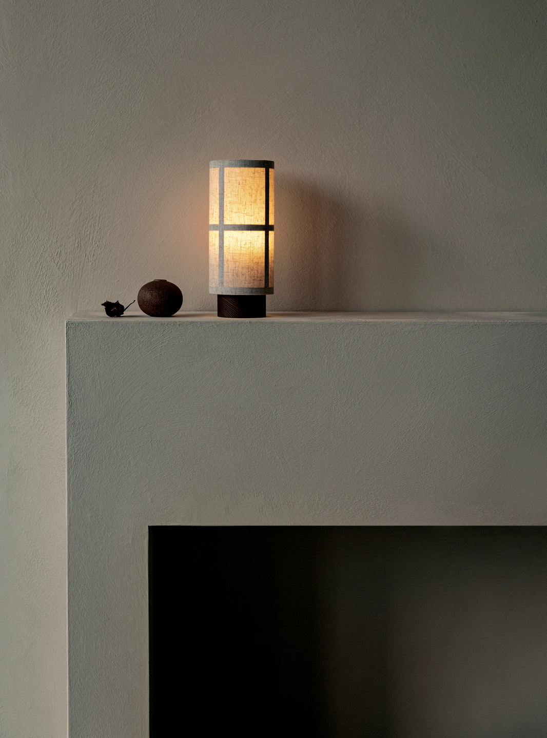 Lampa przenośna HASHIRA len z jesionową podstawą