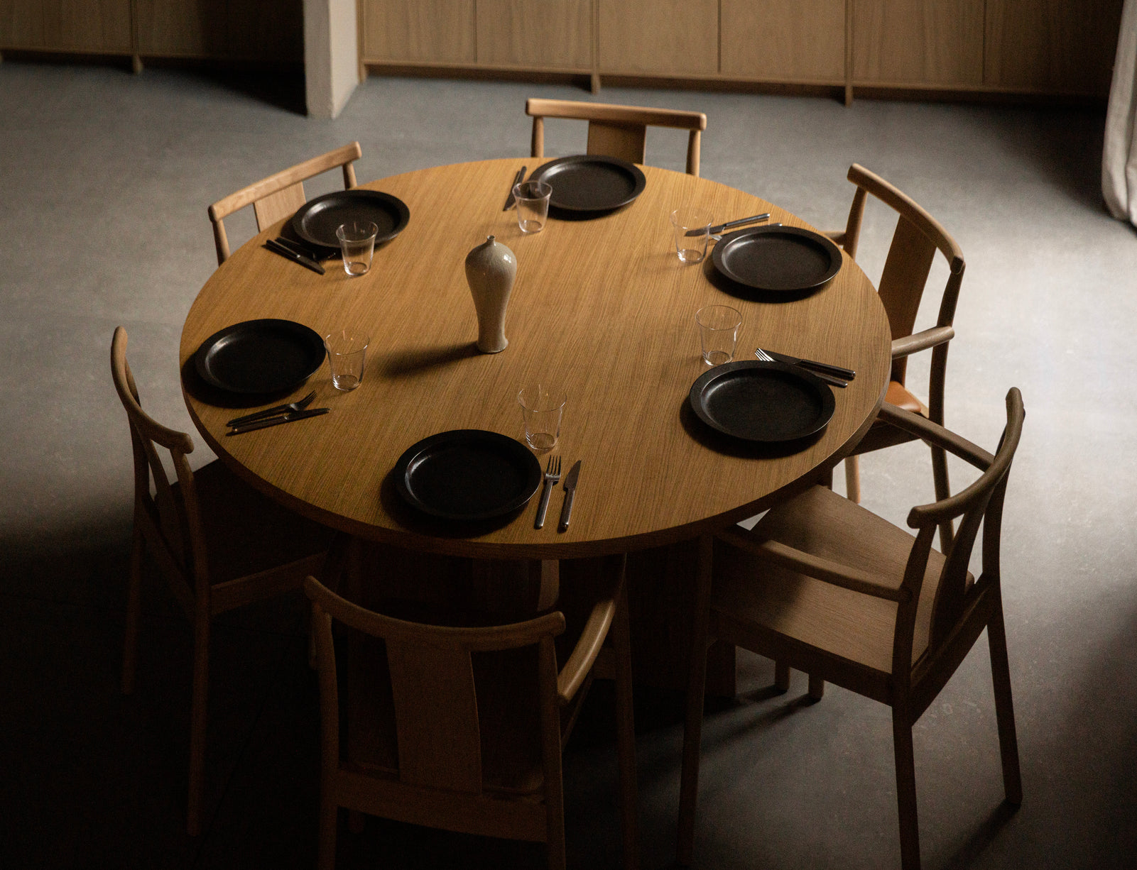 ANDROGYNE table oak wood