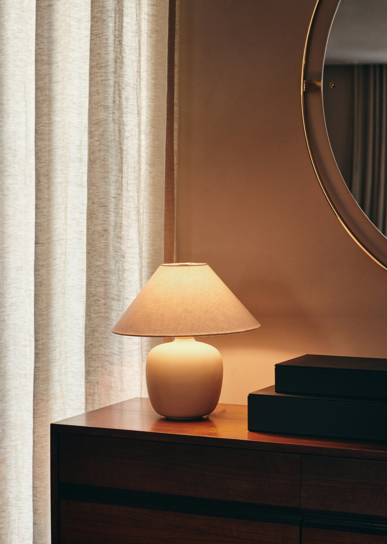 Tischlampe TORSO weiße Keramik