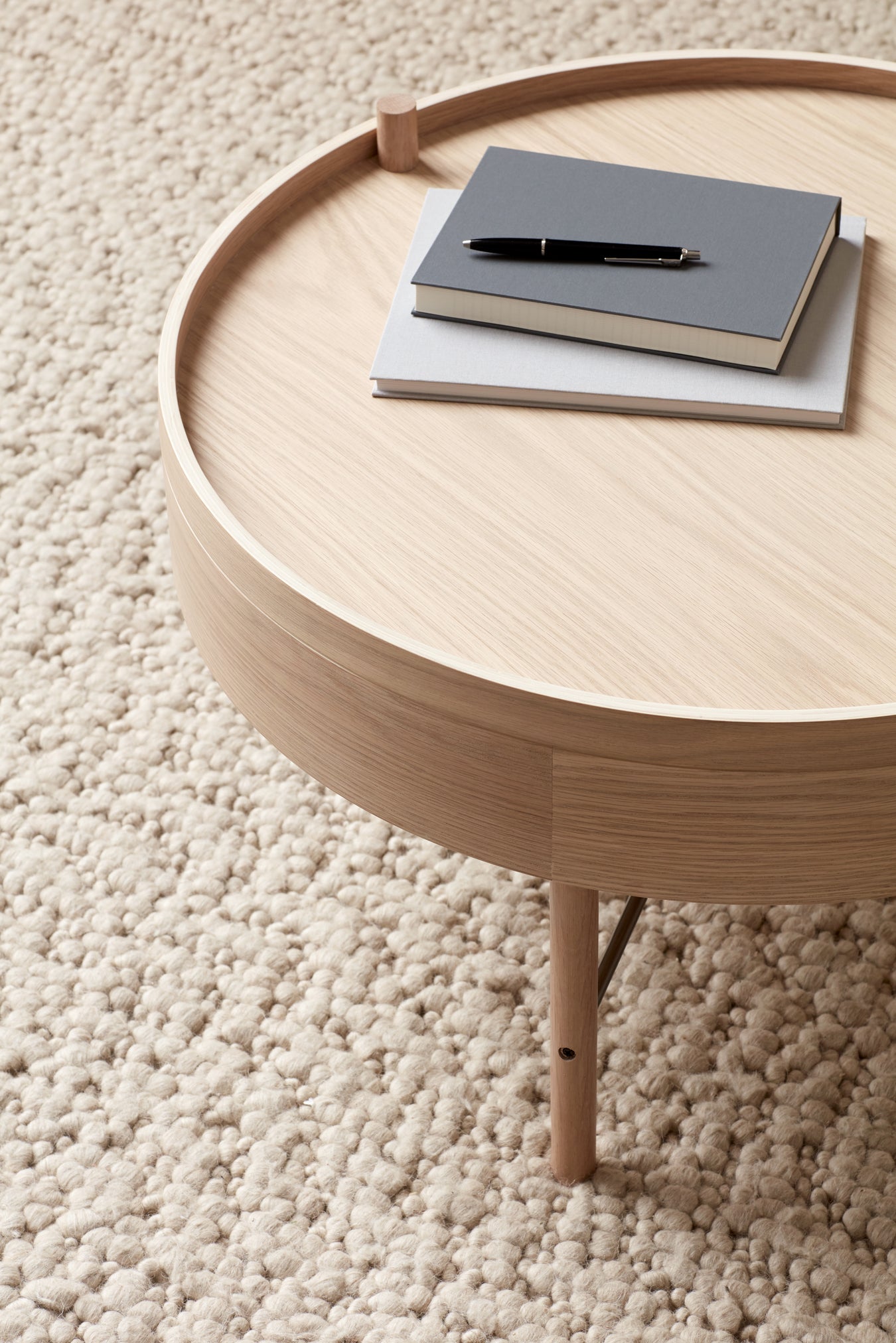 Couchtisch TURNING Eichenholz