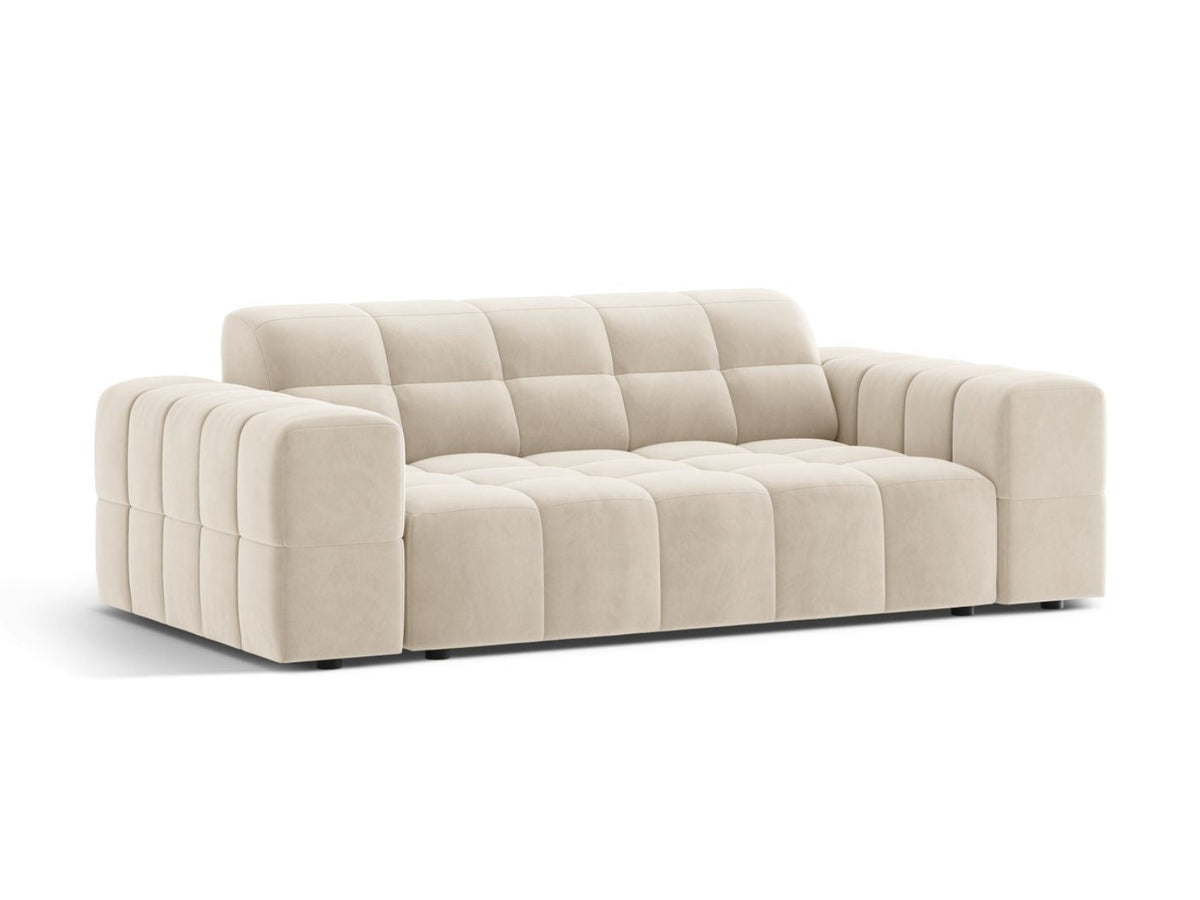 Sofa aksamitna 2-osobowa JENNIFER jasnobeżowy Bluvel – ujęcie boczne