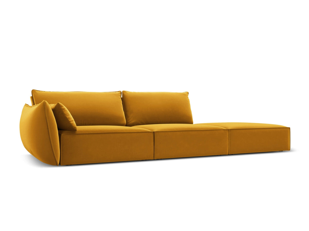 Sofa aksamitna z otomaną prawostronną 4-osobowa KAELLE żółty – ujęcie boczne