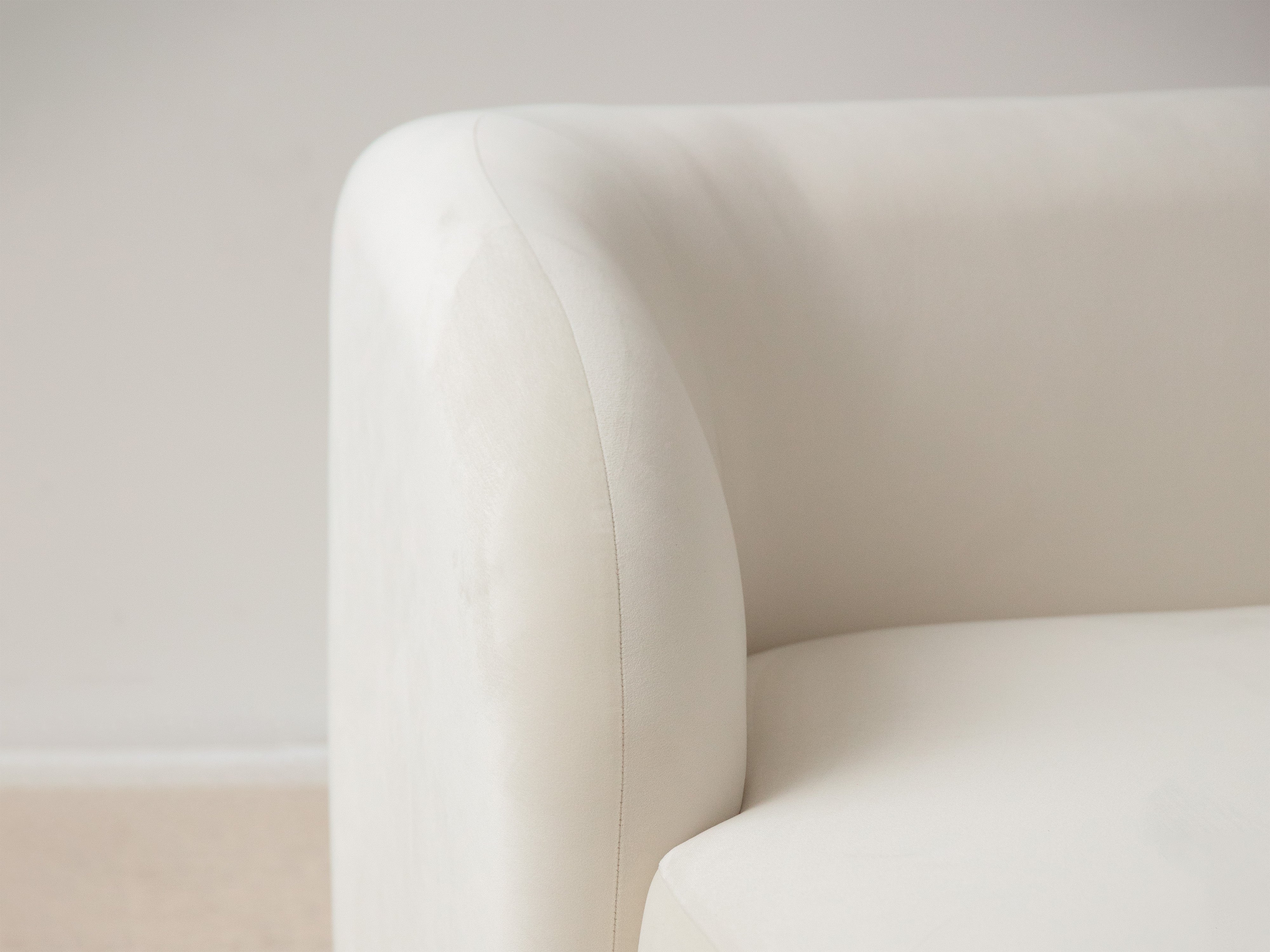 4-seater right-facing corner sofa MILEY green boucle