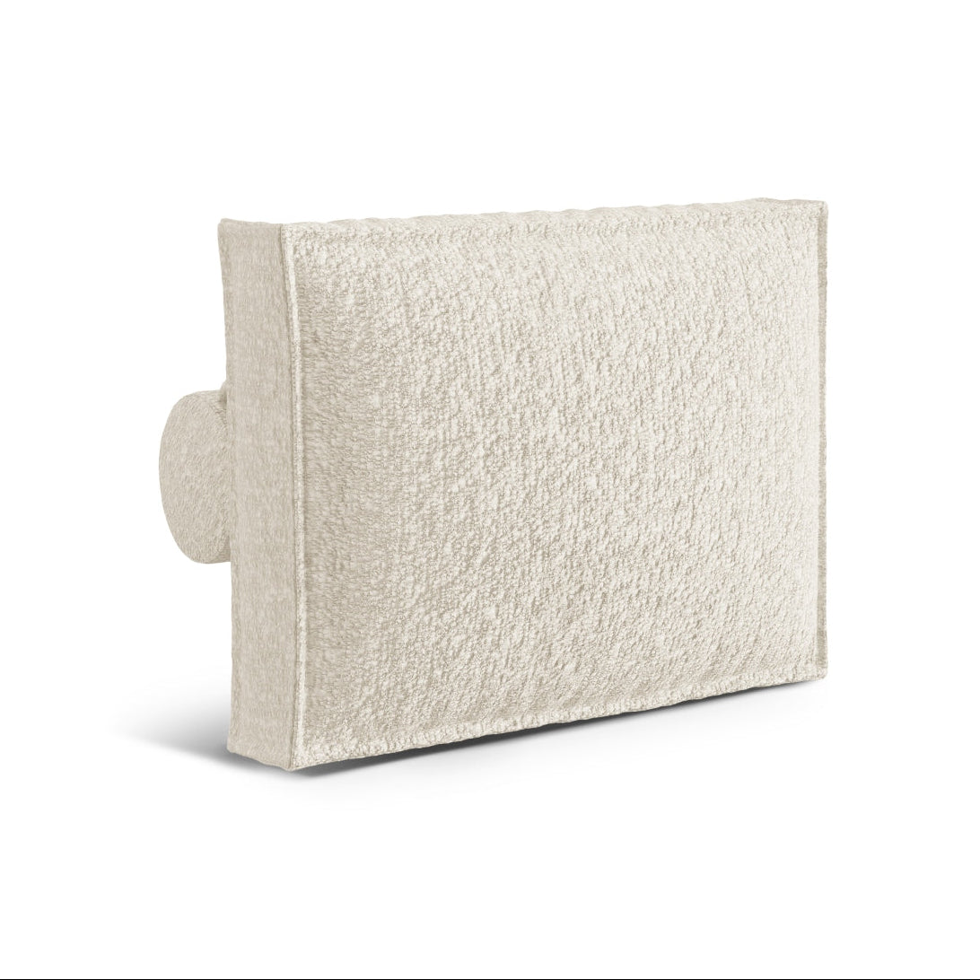Poduszka dekoracyjna NURIA ecru boucle – 60x40x26 cm