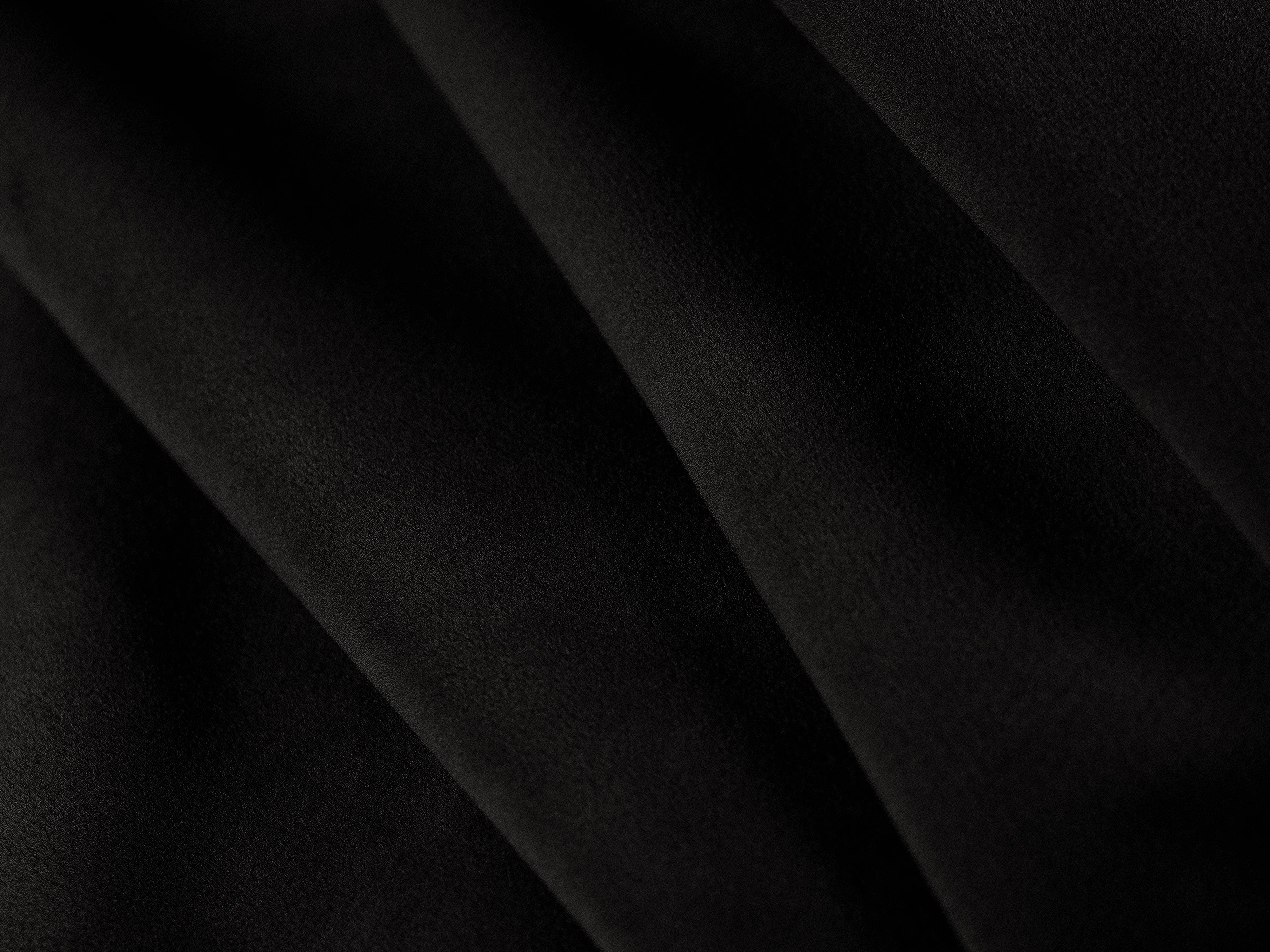 Black Velvet Pouf BEMY