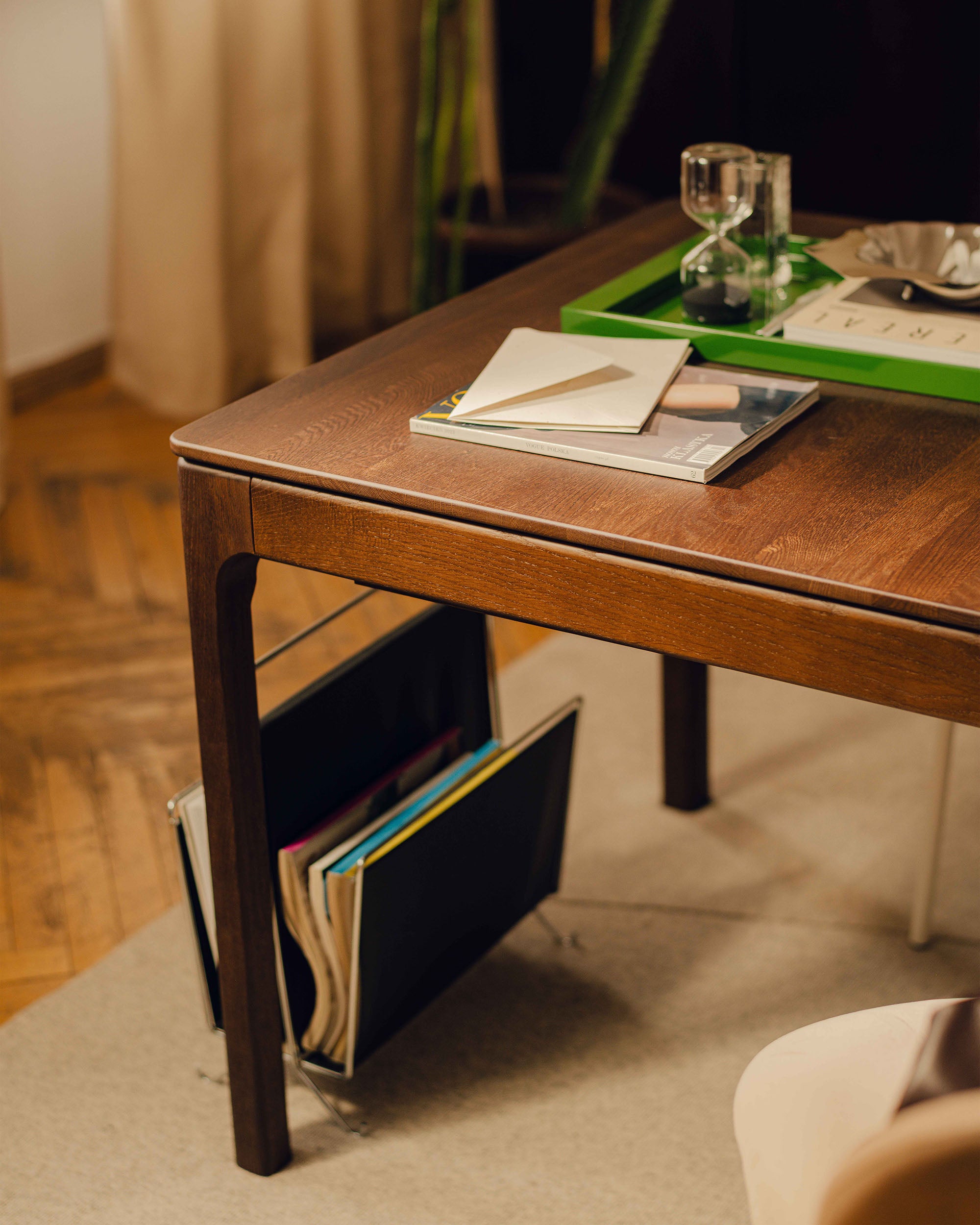 GALA extendable table in oak veneer