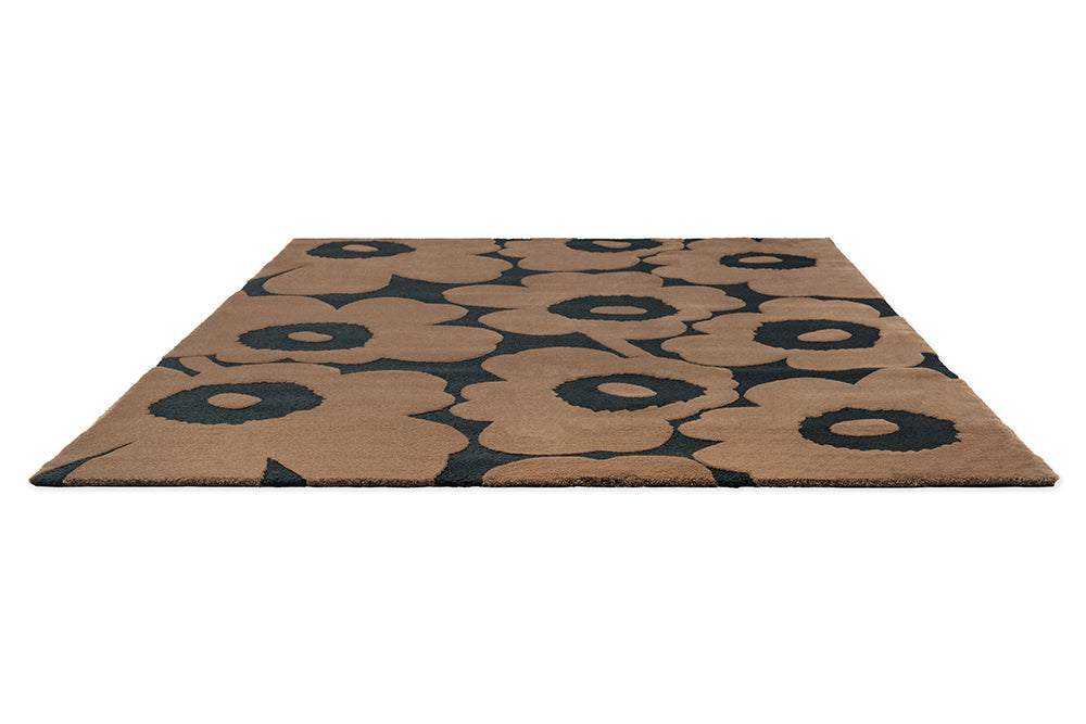 Wool rug, black and brown