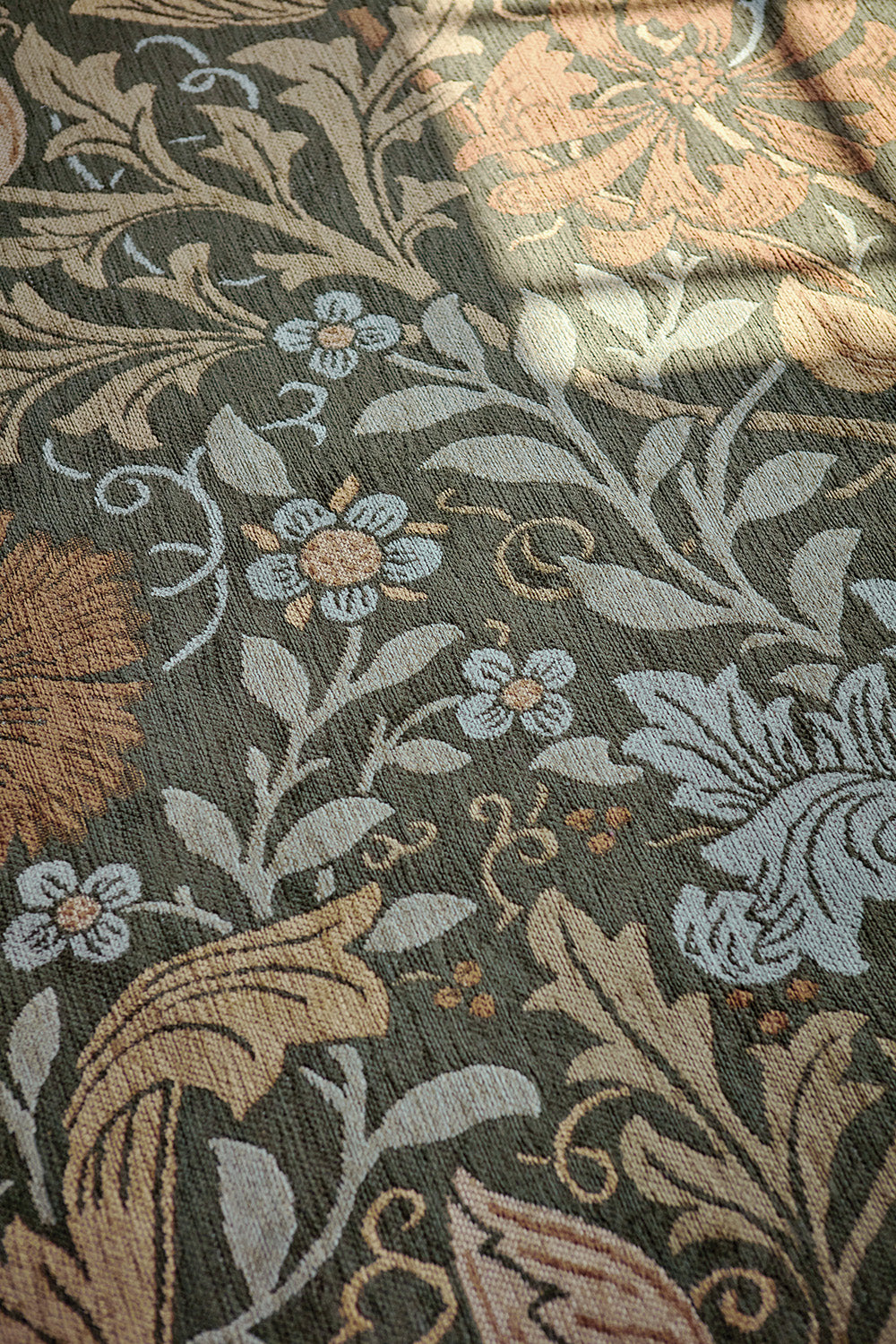 Teppich COMPTON TRELLIS grün mit braun