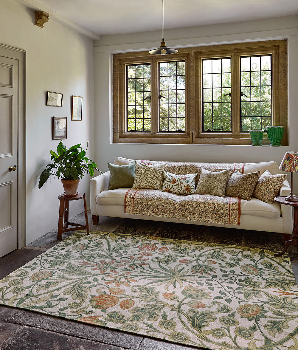 Teppich HIACINTH NATURAL beige mit grünem Akzent