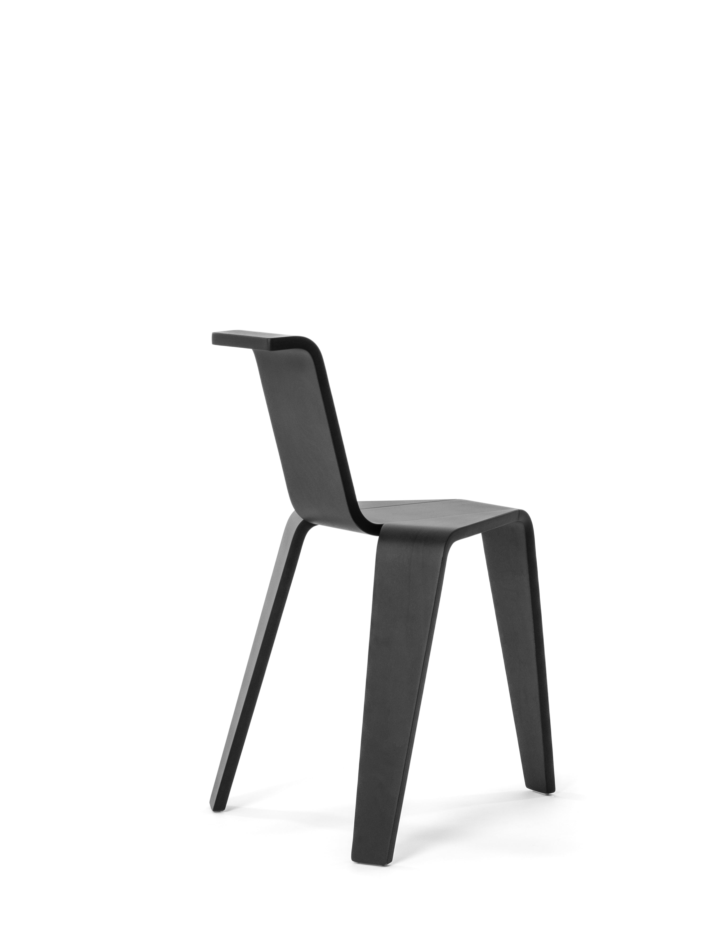 AKA Stuhl Schwarzes Buchenholz
