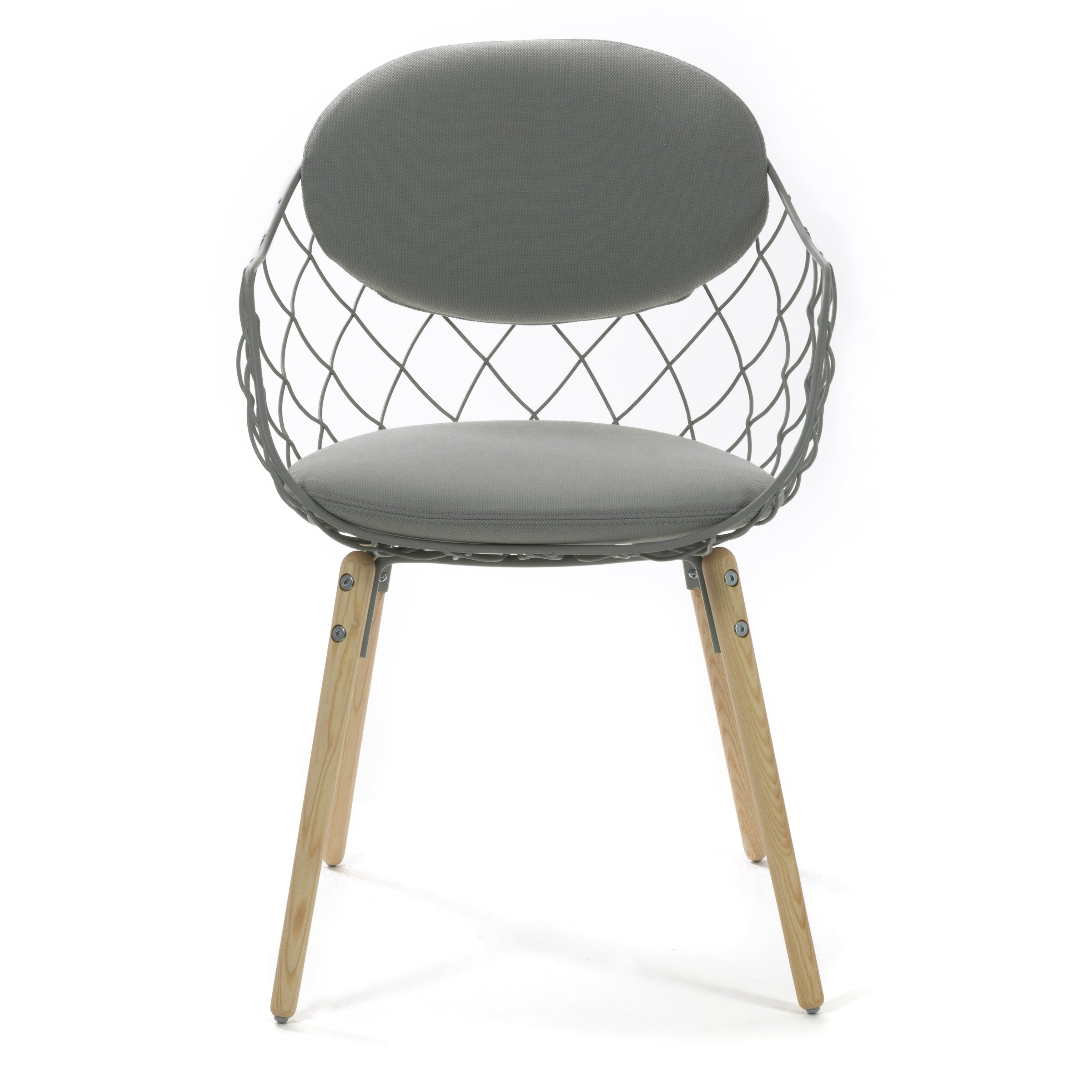 PIÑA chair in gray with an ash base