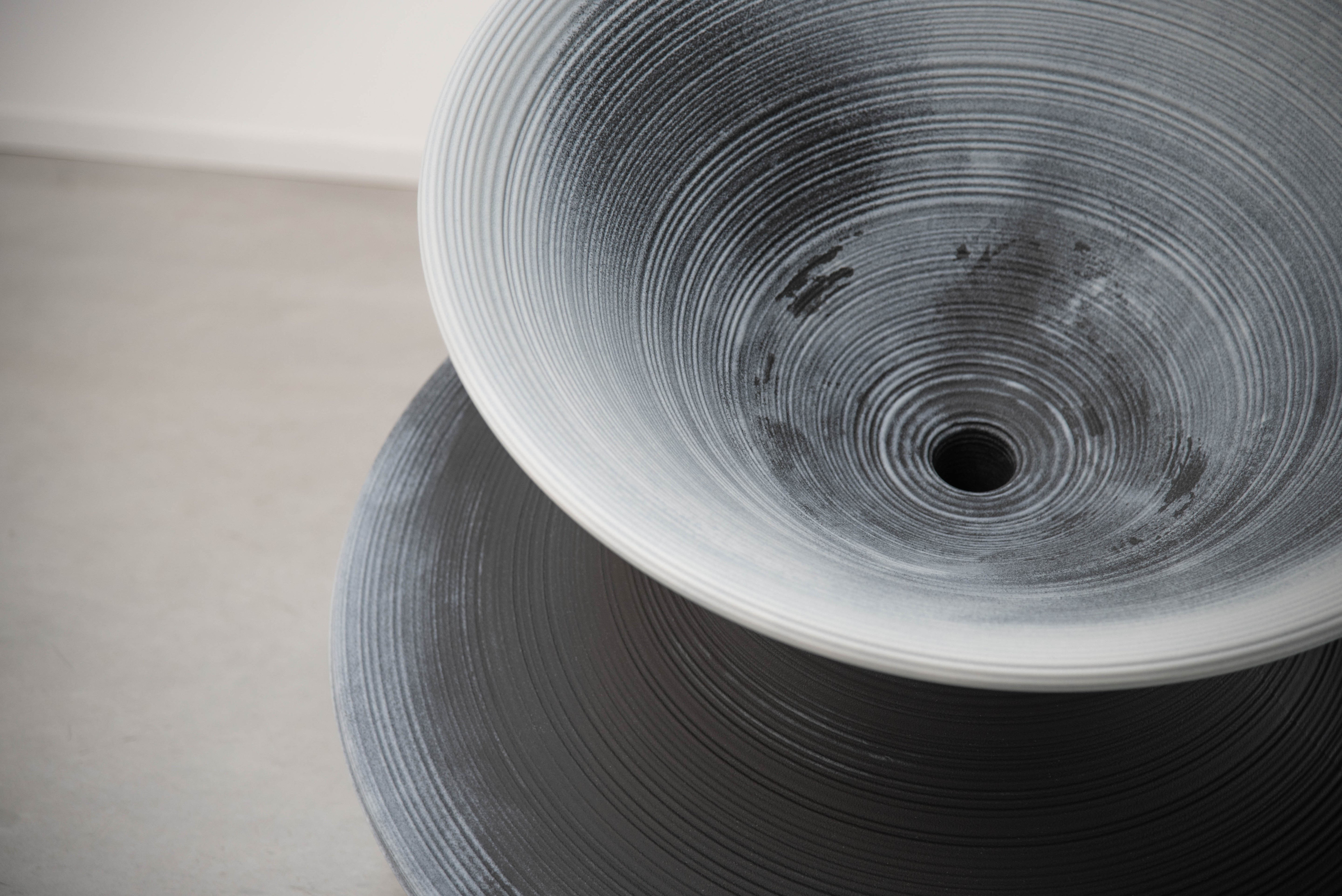 Swivel chair SPUN anthracite with light gray