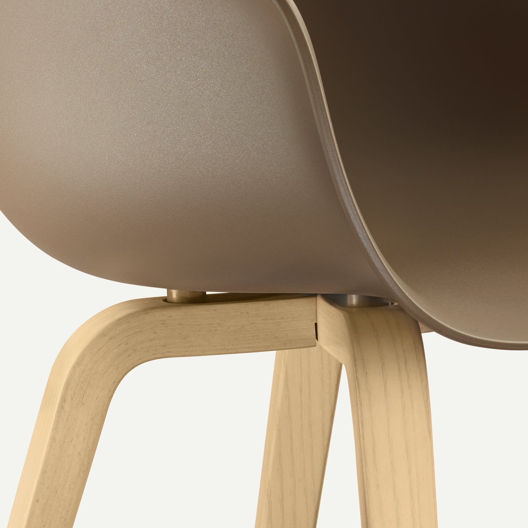 SUBSTANCE armchair in brown with an ash base