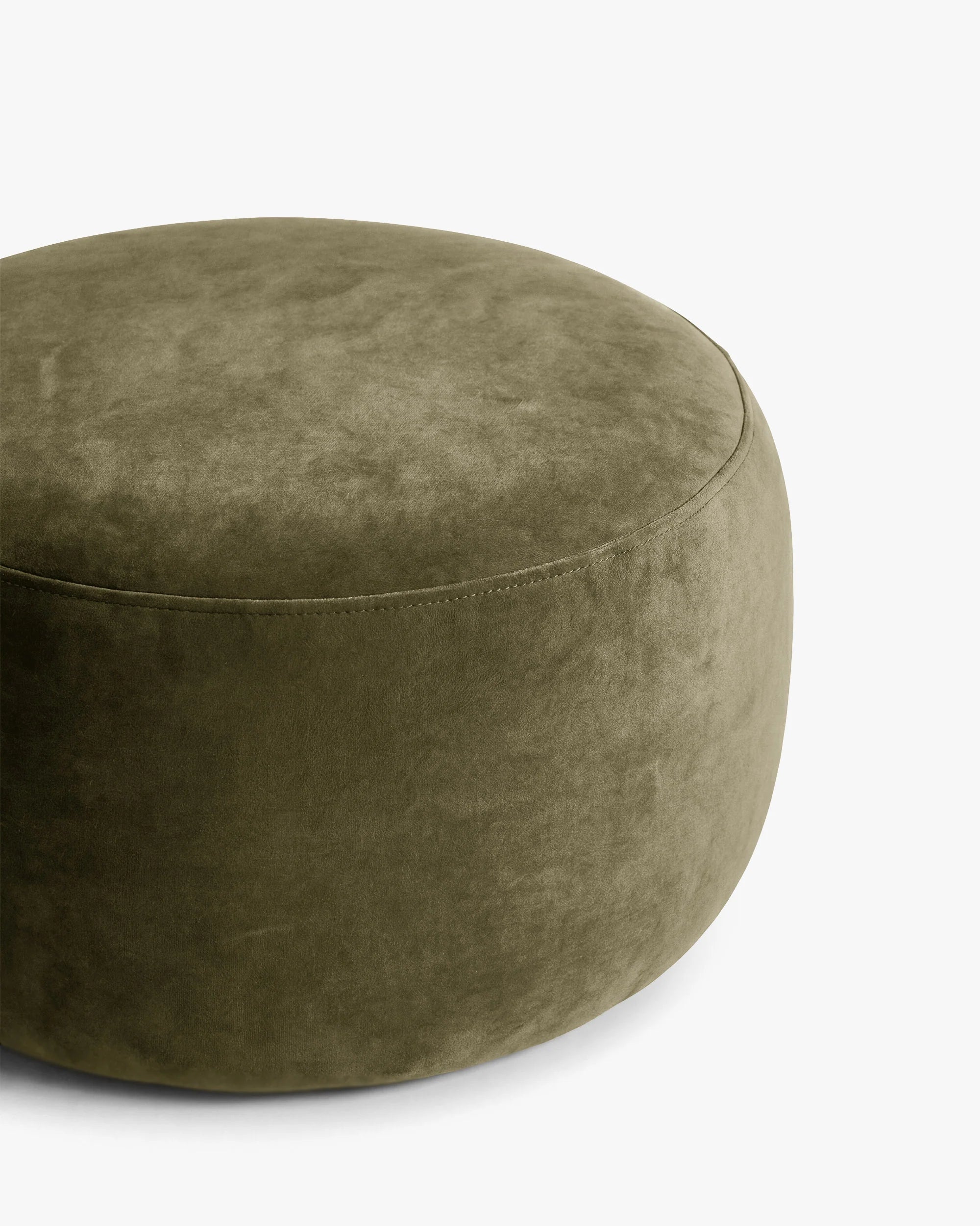 Velvet pouf AMALTA green