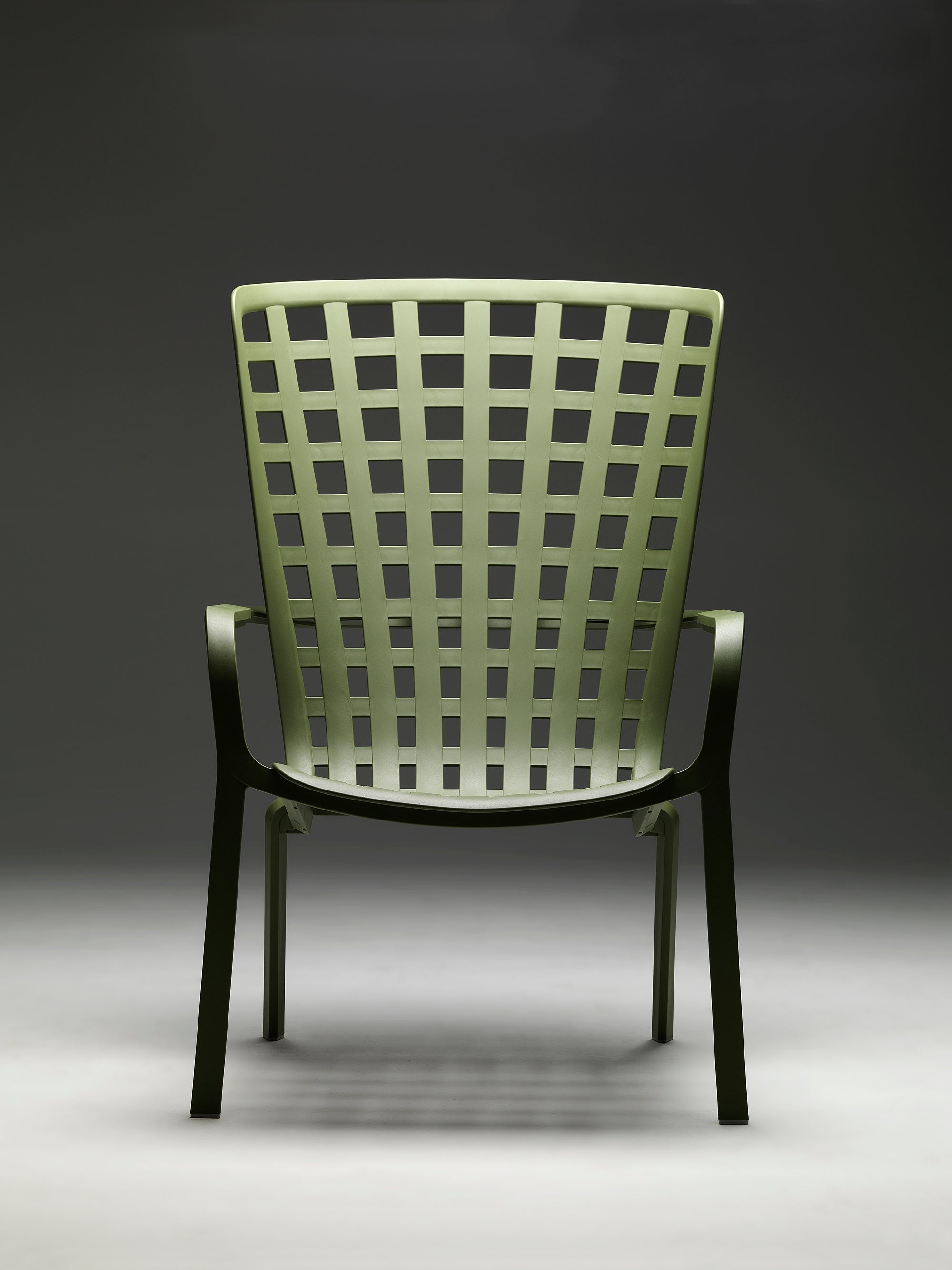 FOLIO Outdoor Armchair in Brown