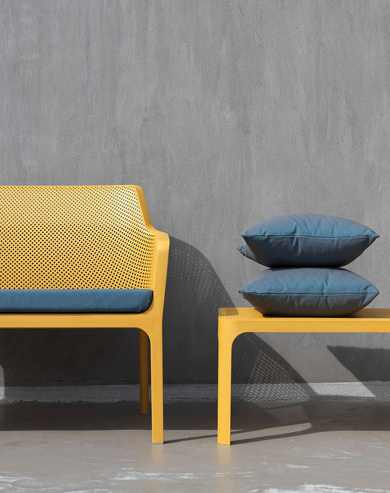 Mustard NET Outdoor Table