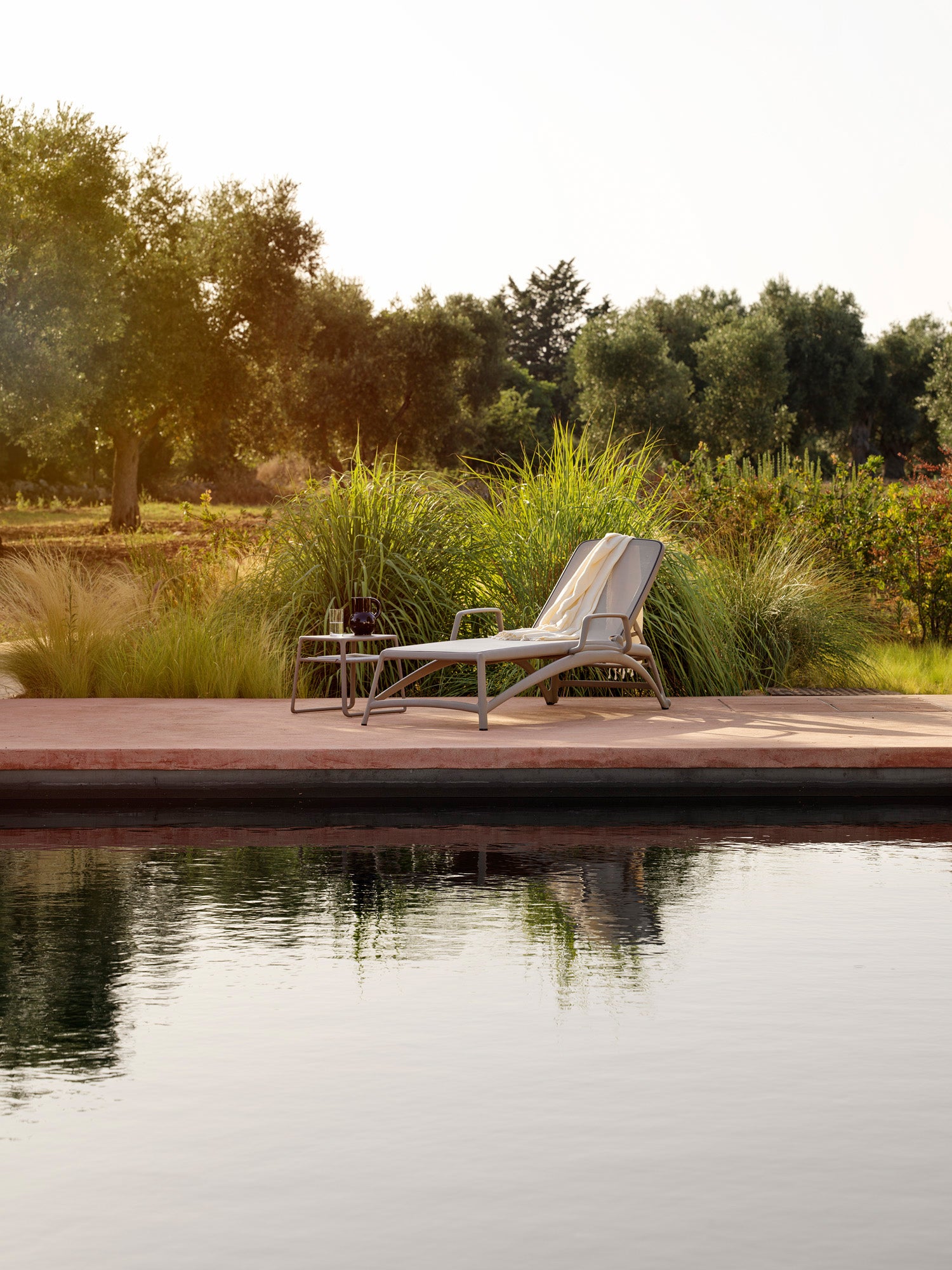 Outdoor Side Table POP taupe