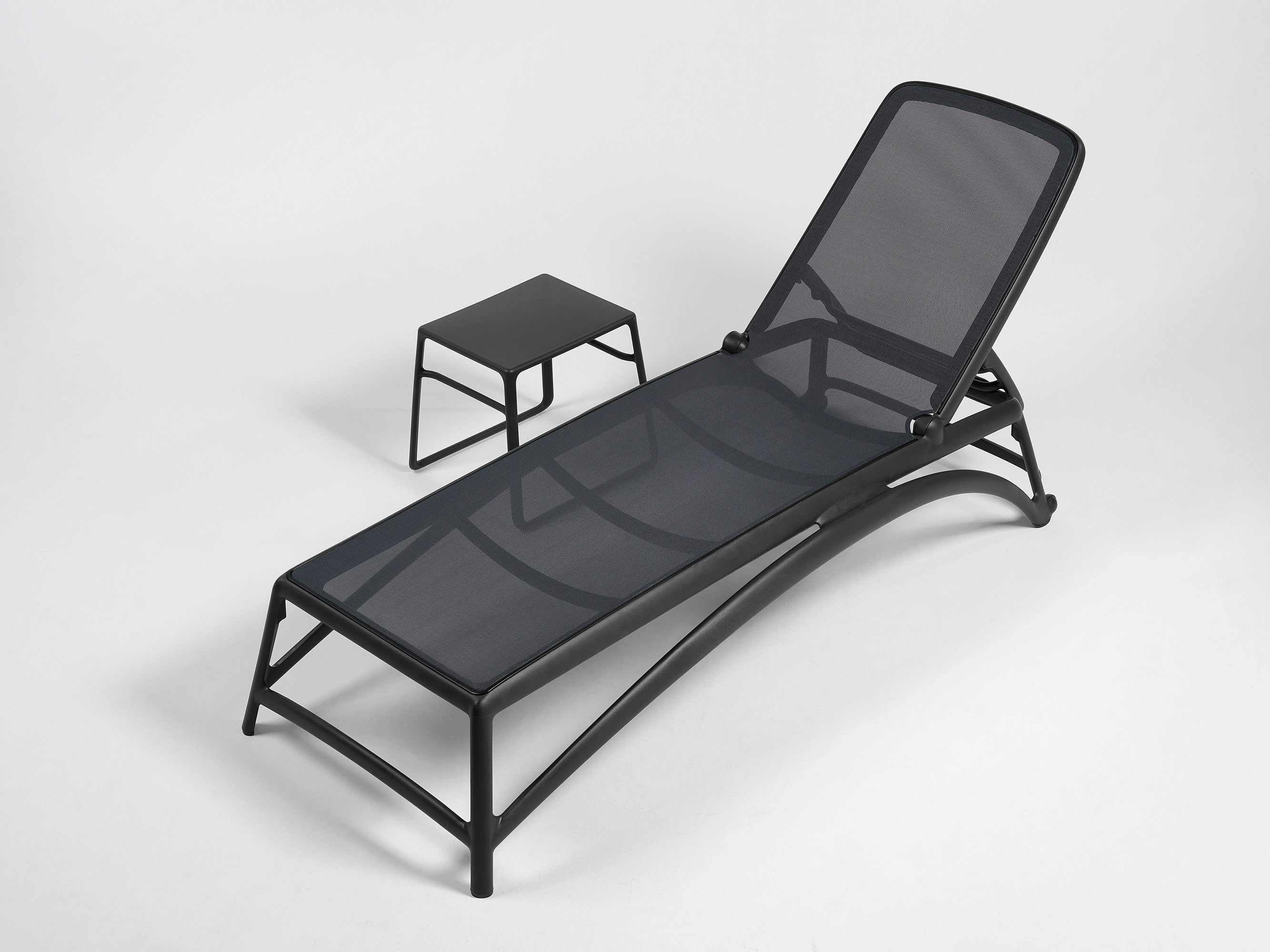POP Anthracite Outdoor Side Table