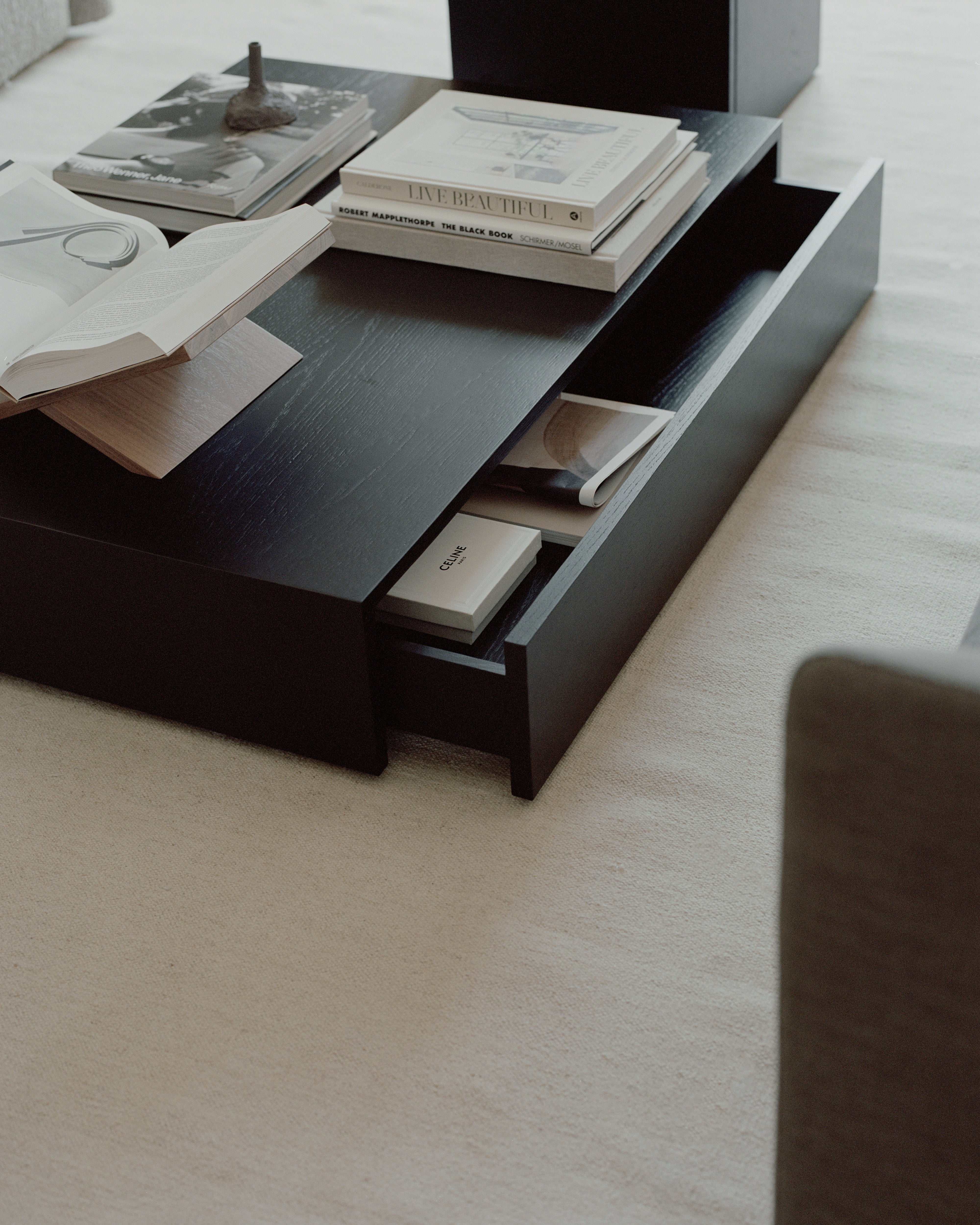 Coffee table with a drawer Mass black oak veneer