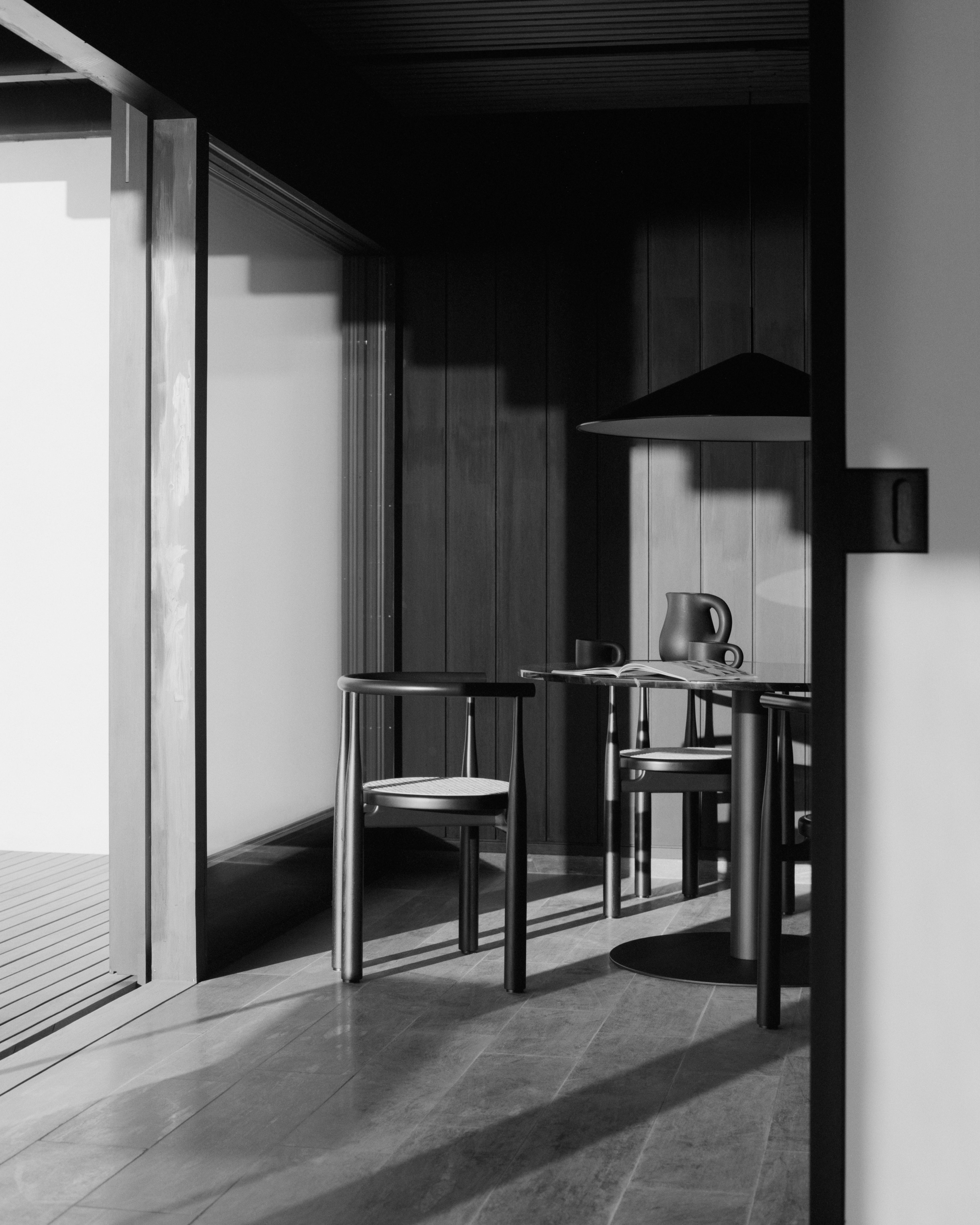 Runder Bartisch FLORENCE schwarzer Marmor mit schwarzem Fuß