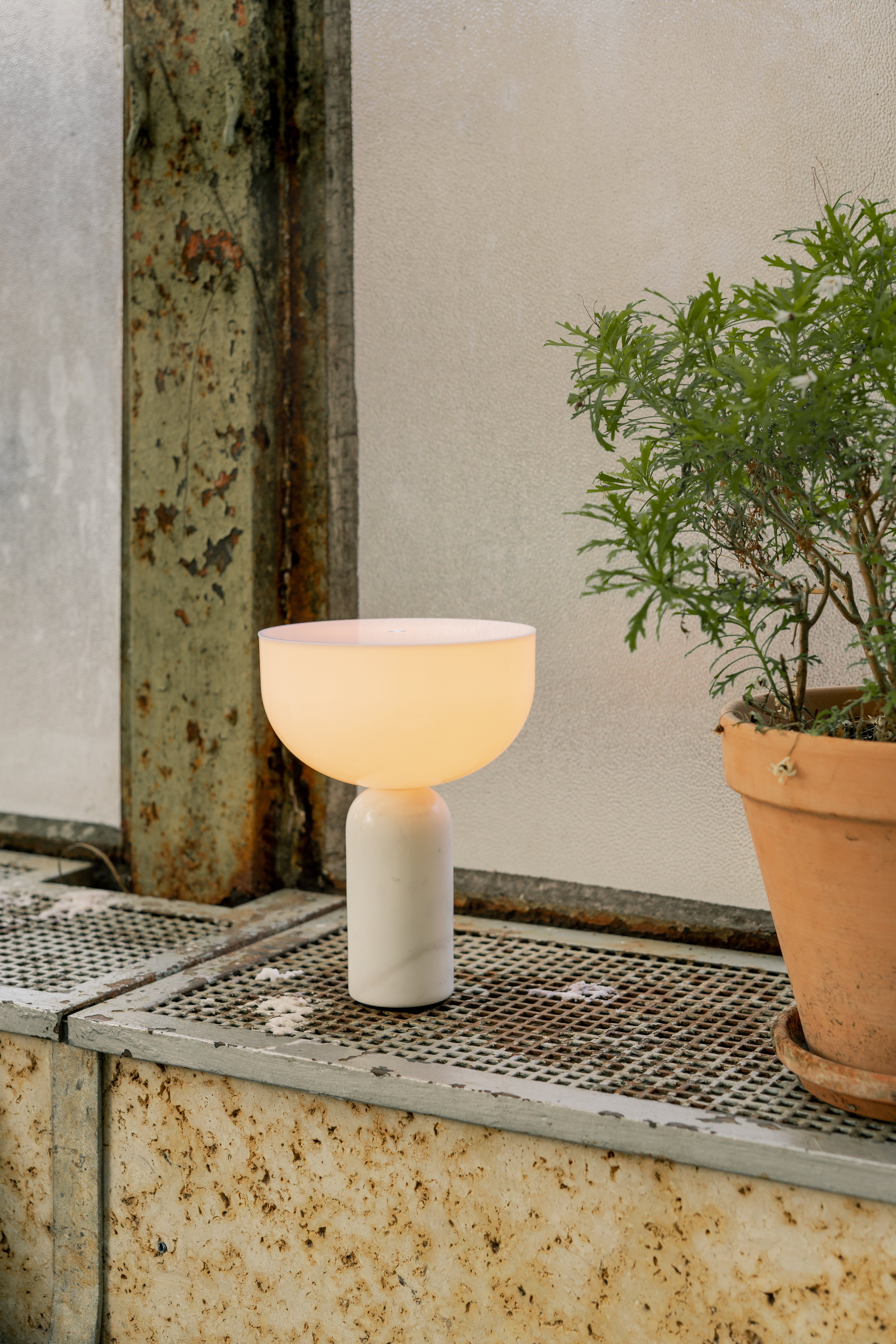 Portable lamp KIZU white marble