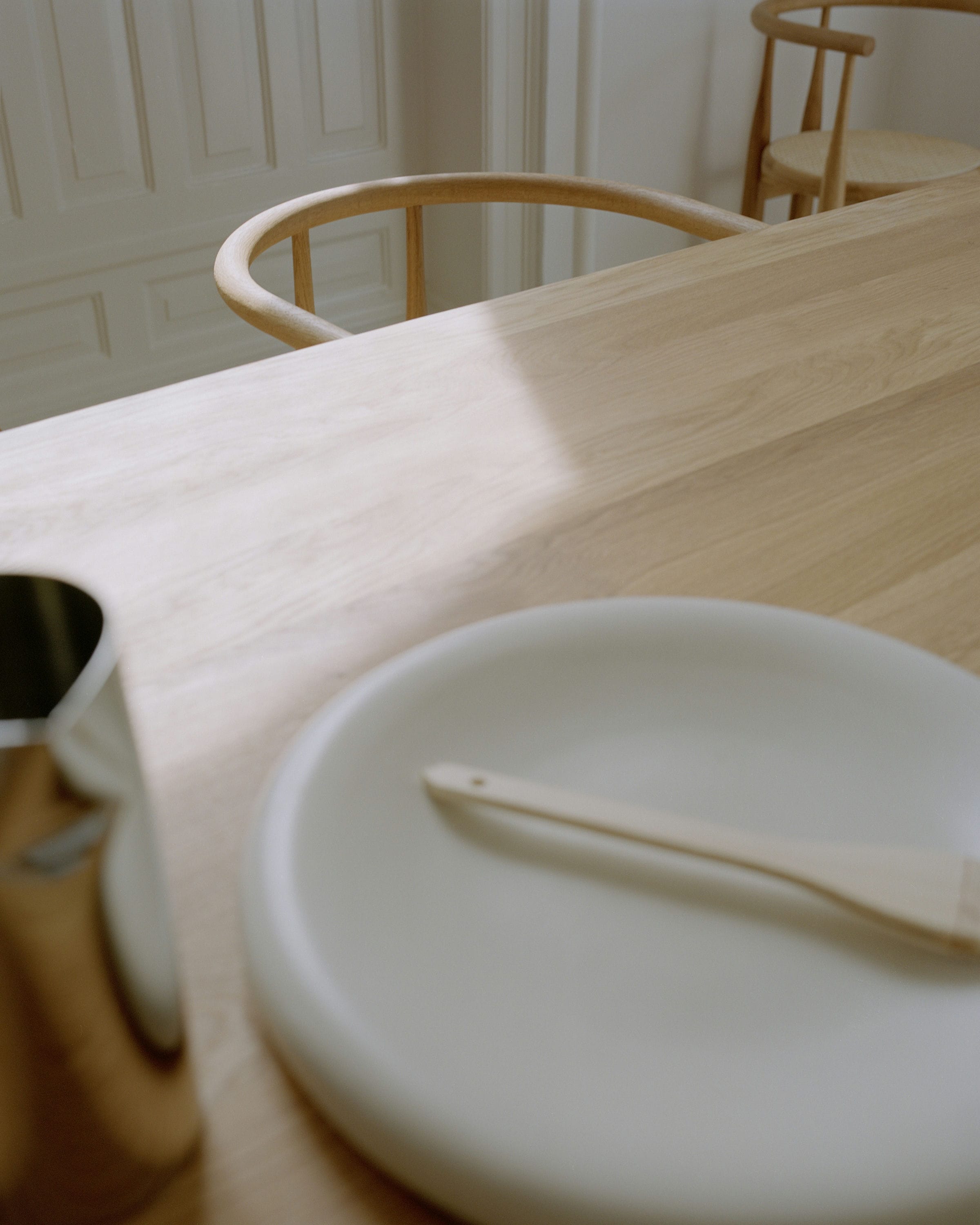Oak Atlas table
