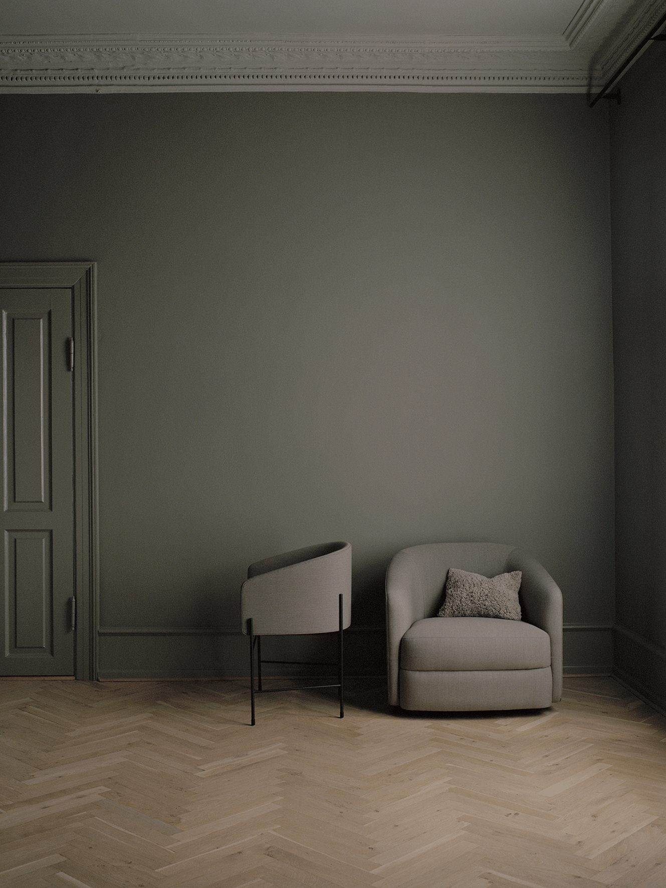 Upholstered Covent armchair