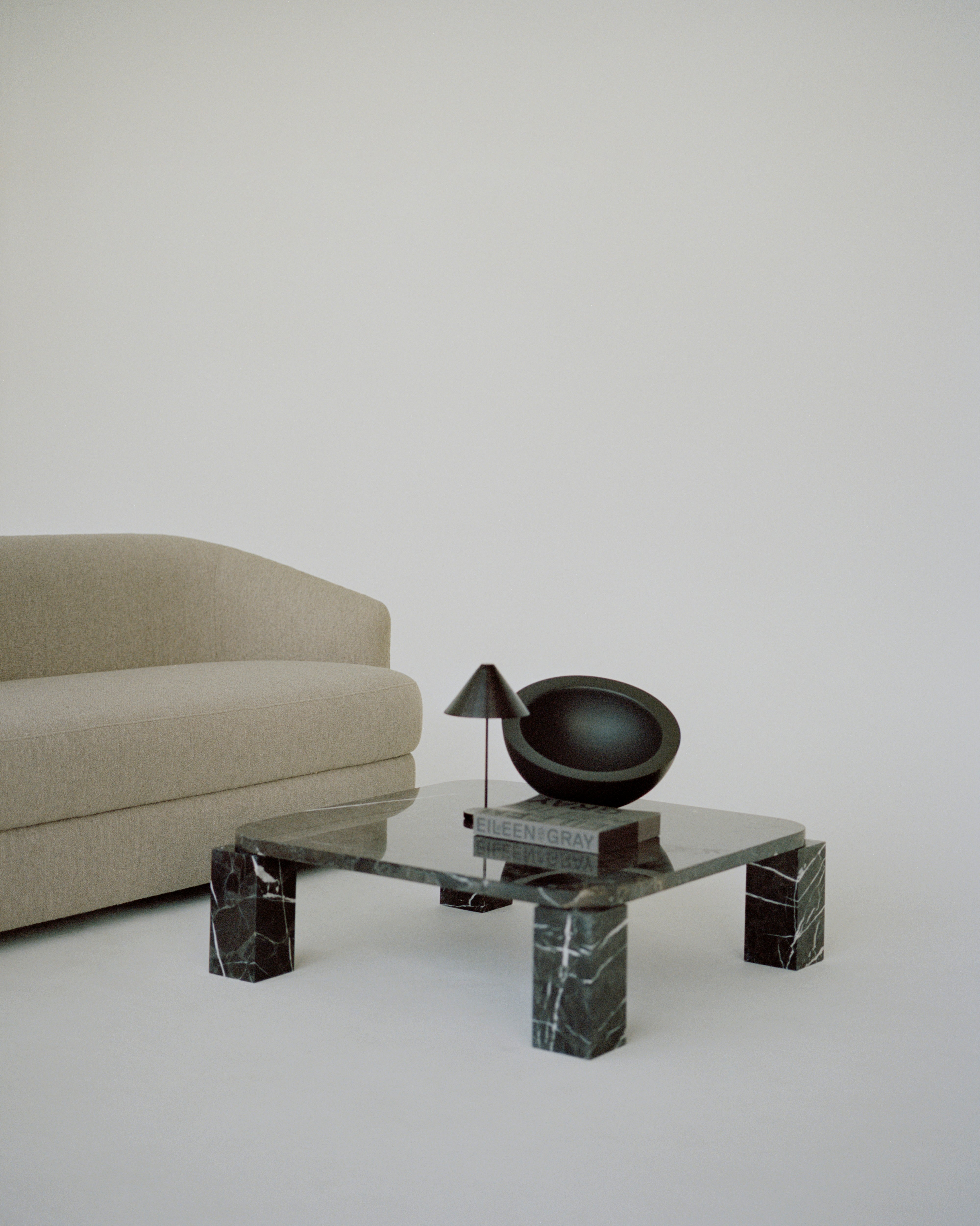 Coffee table Atlas black travertine